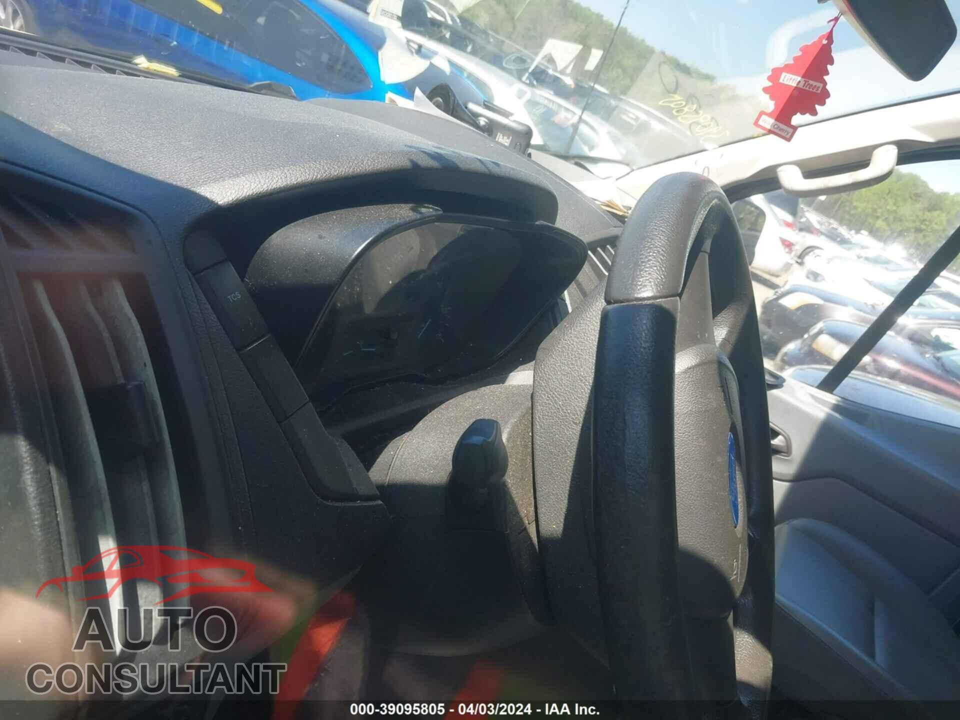 FORD TRANSIT-250 2017 - 1FTYR1ZM7HKB27686