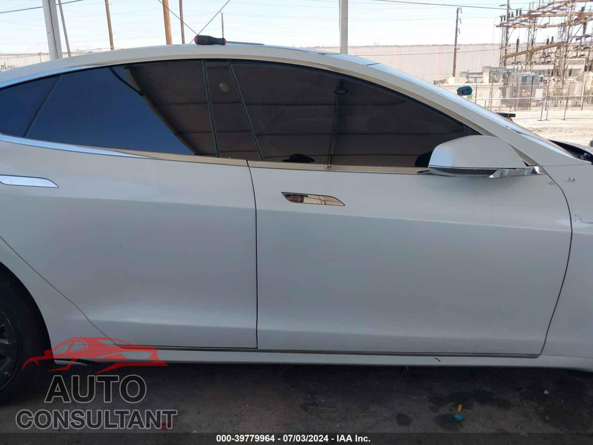 TESLA MODEL S 2020 - 5YJSA1E41LF366496