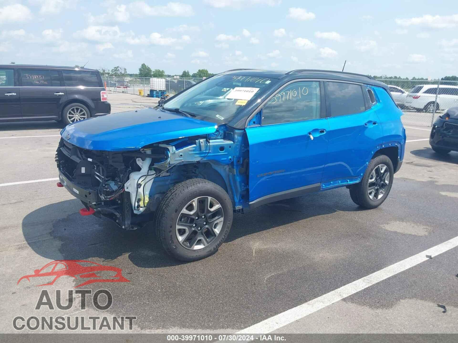 JEEP COMPASS 2018 - 3C4NJDDB2JT308135