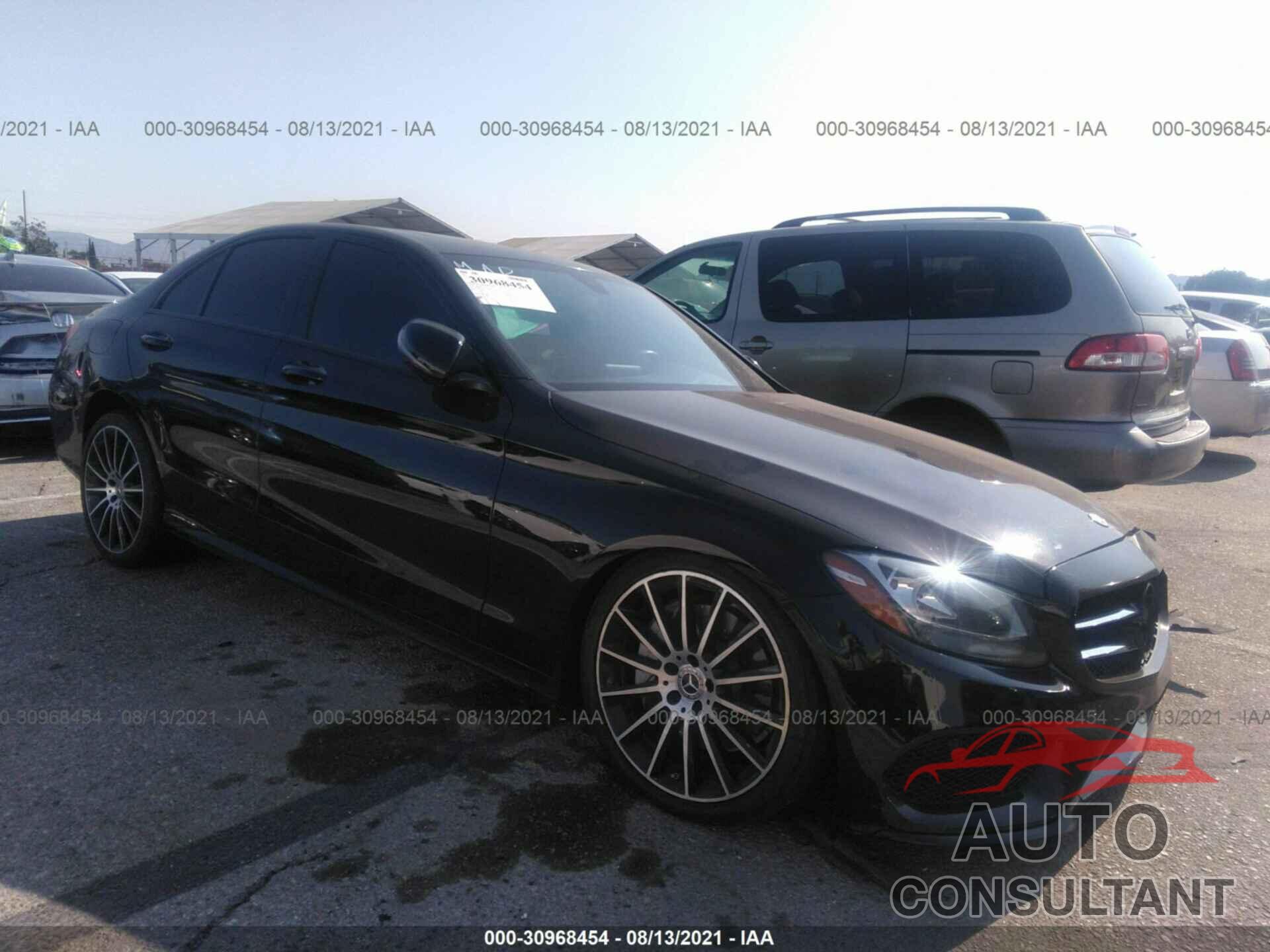 MERCEDES-BENZ C-CLASS 2018 - 55SWF4JB7JU273891
