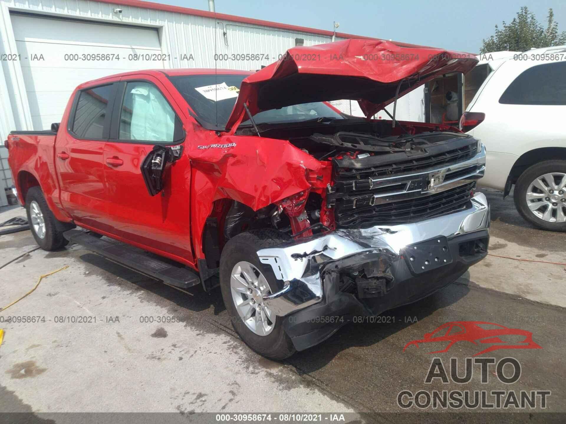 CHEVROLET SILVERADO 1500 2021 - 1GCUYDEDXMZ284591