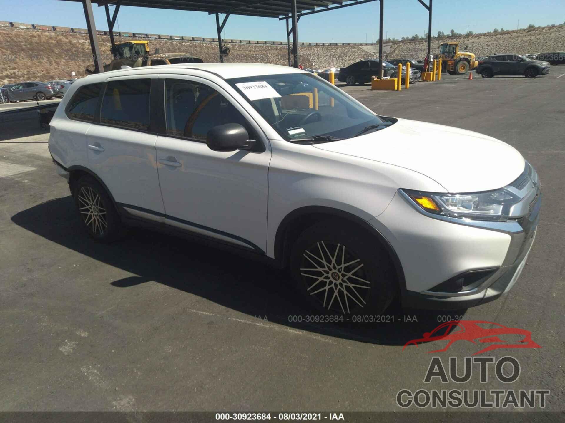 MITSUBISHI OUTLANDER 2019 - JA4AD2A36KZ017651