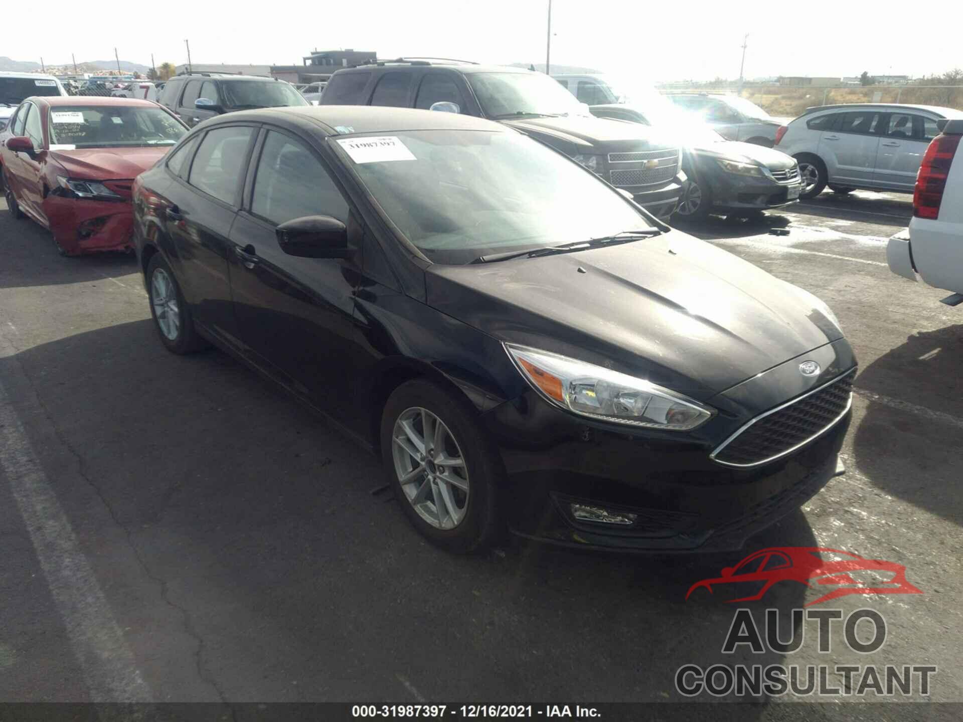 FORD FOCUS 2018 - 1FADP3F29JL292907