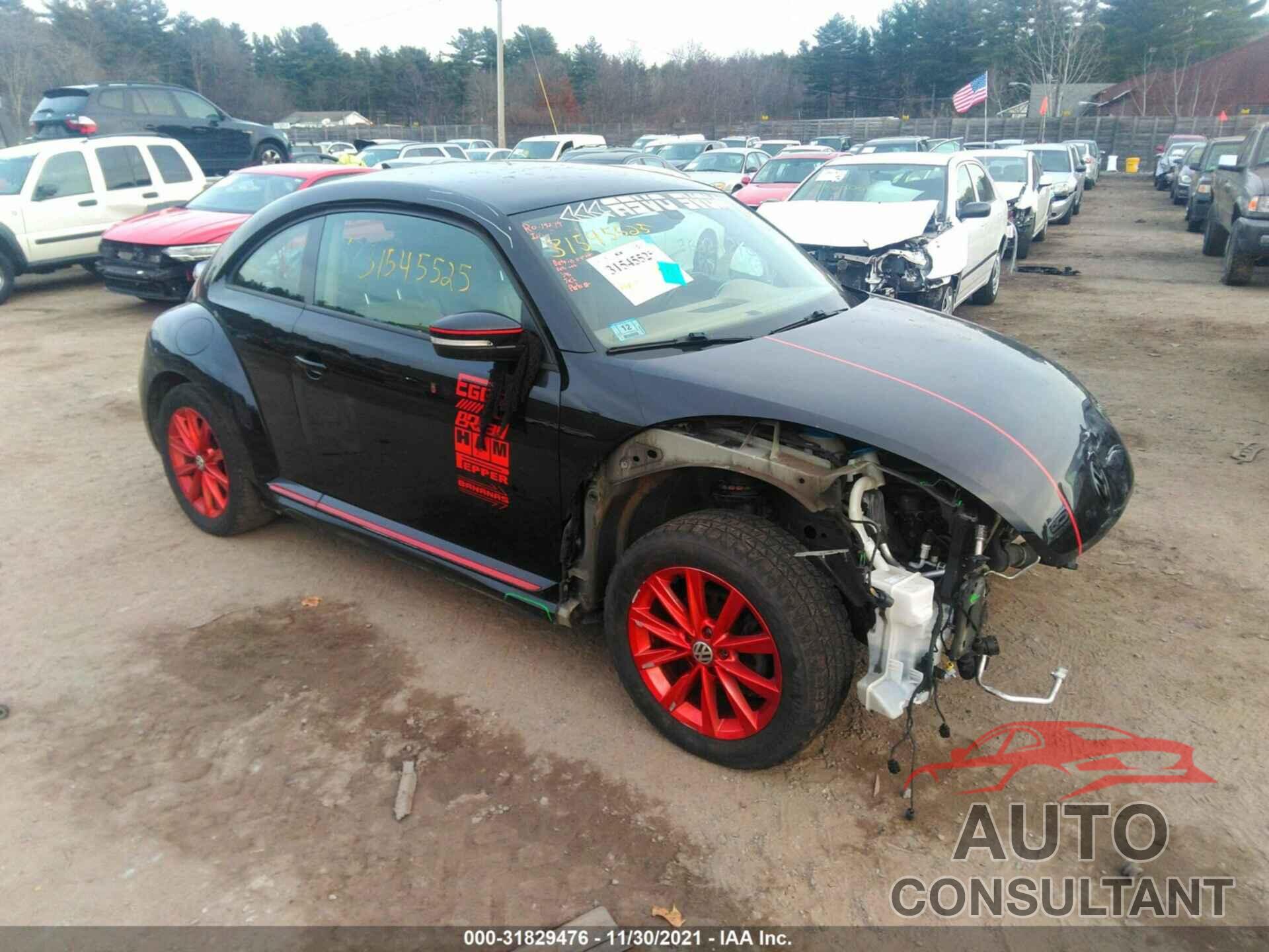 VOLKSWAGEN BEETLE 2017 - 3VWJ17AT1HM623250