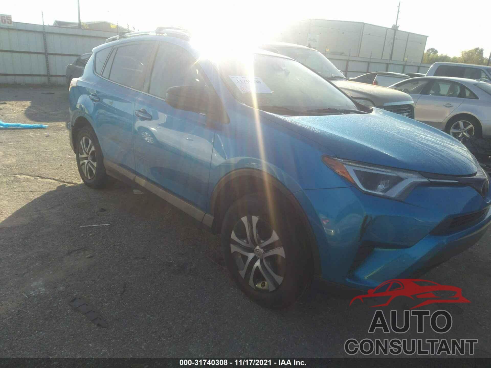 TOYOTA RAV4 2018 - JTMZFREV5JJ732070