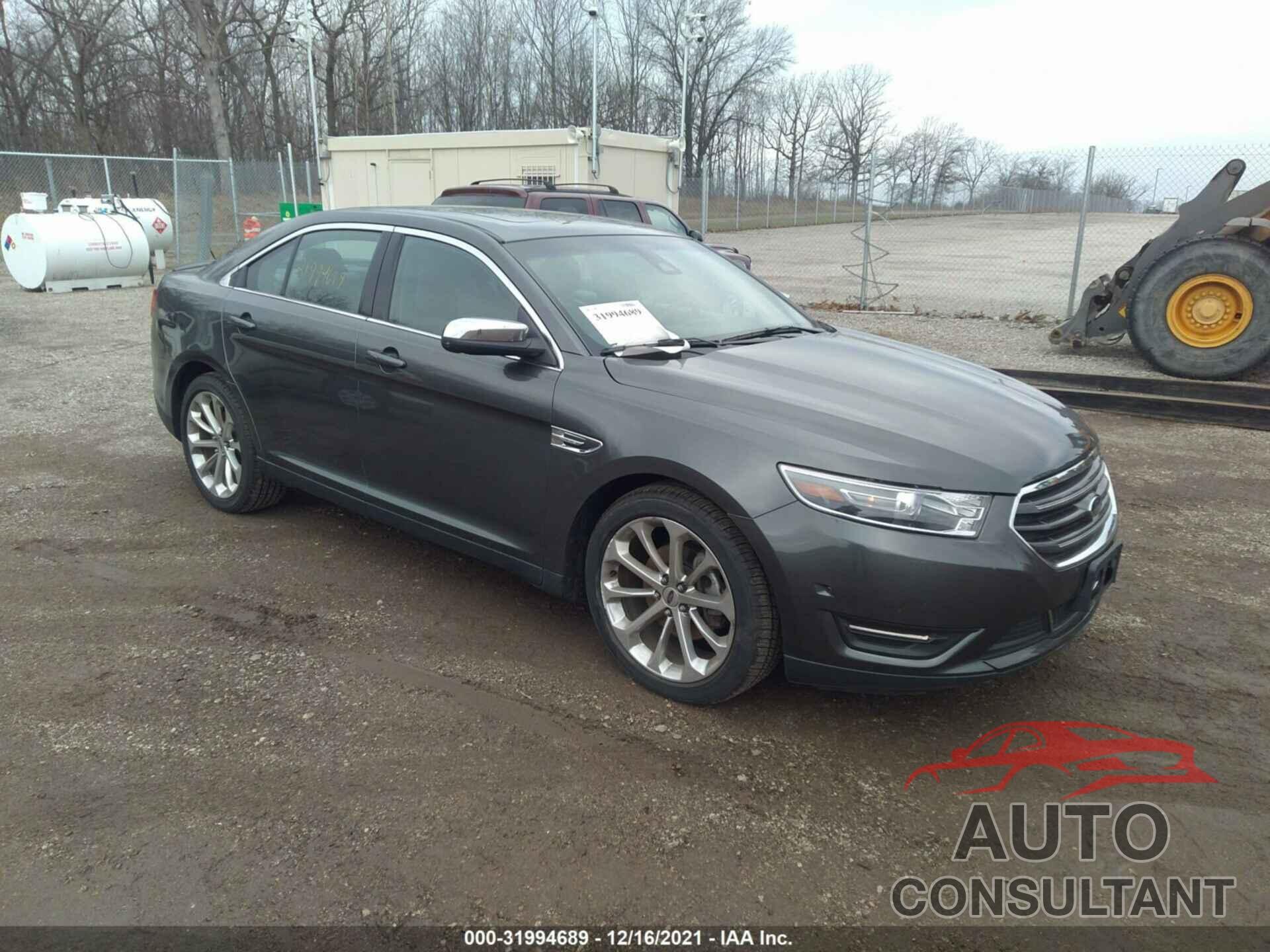 FORD TAURUS 2018 - 1FAHP2J83JG126429