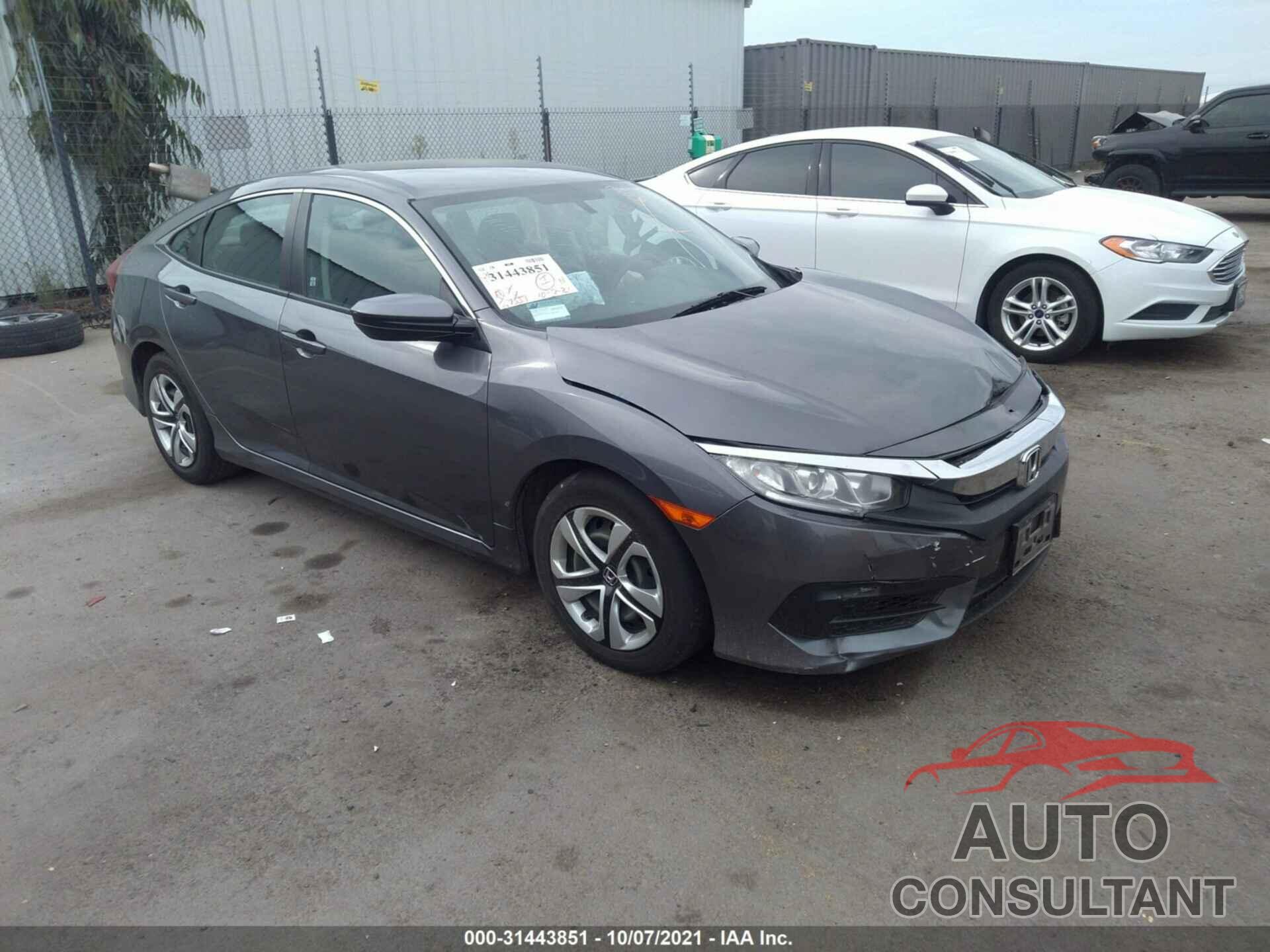 HONDA CIVIC SEDAN 2018 - 2HGFC2F58JH564462