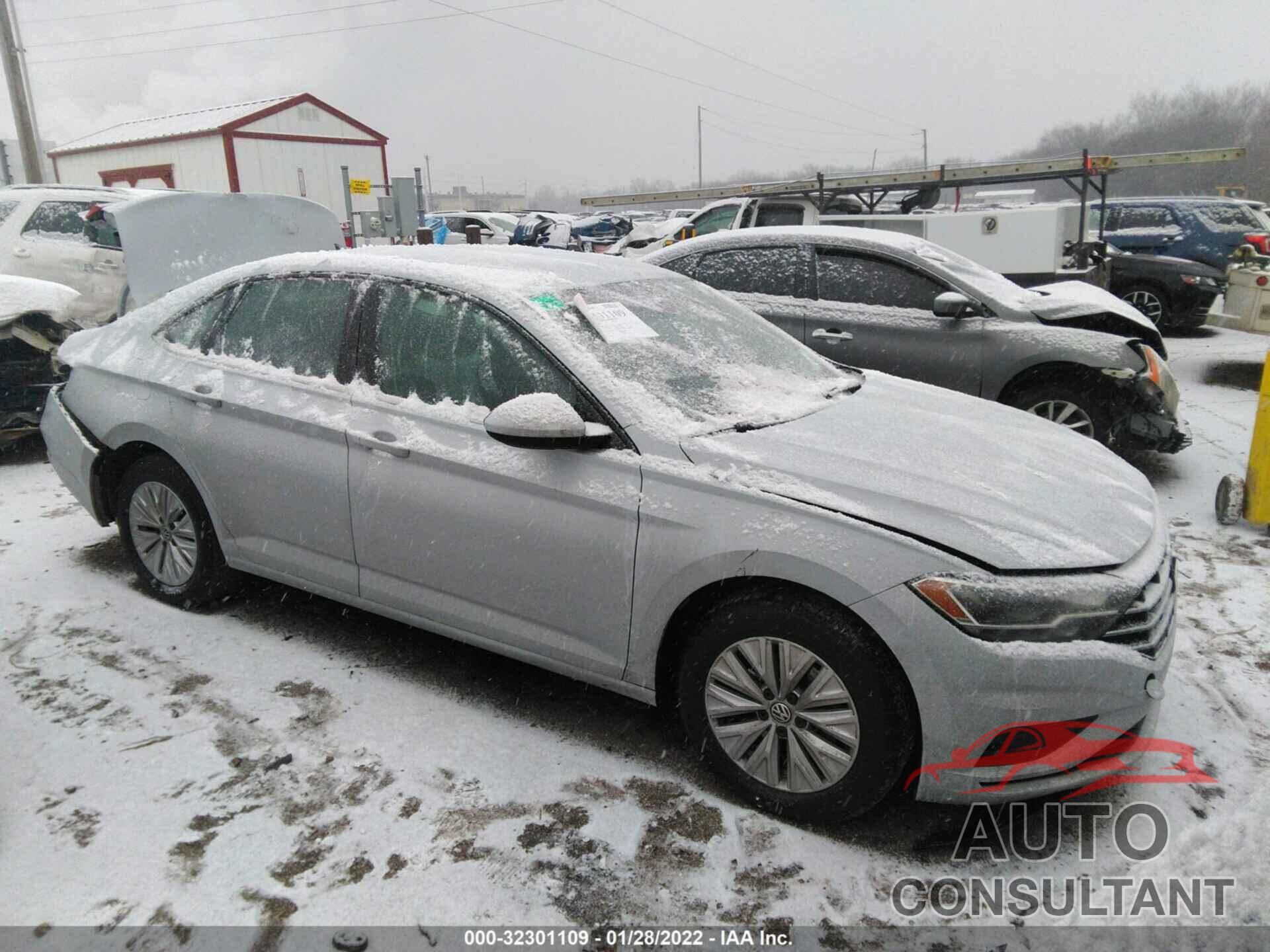 VOLKSWAGEN JETTA 2019 - 3VWN57BU6KM117210