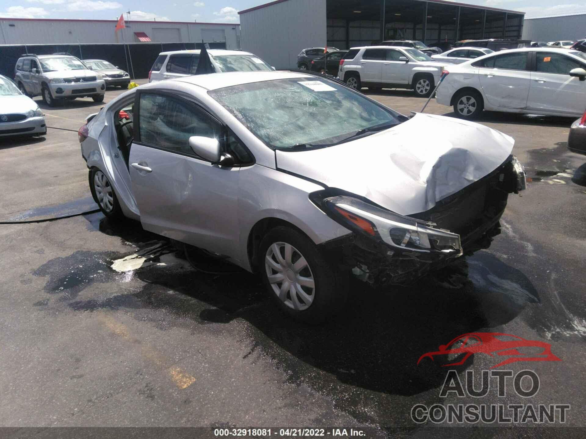 KIA FORTE 2017 - 3KPFK4A76HE096971