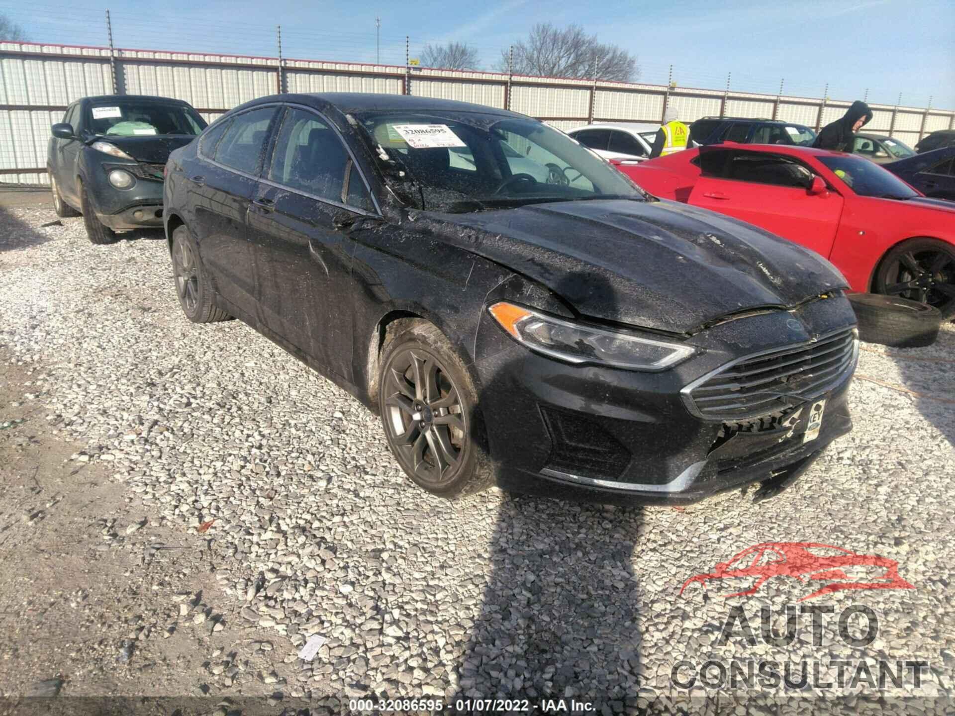 FORD FUSION 2019 - 3FA6P0CD7KR141841