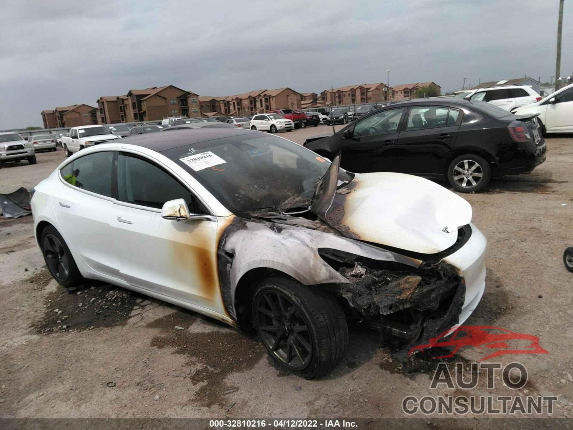TESLA MODEL 3 2018 - 5YJ3E1EA2JF153066