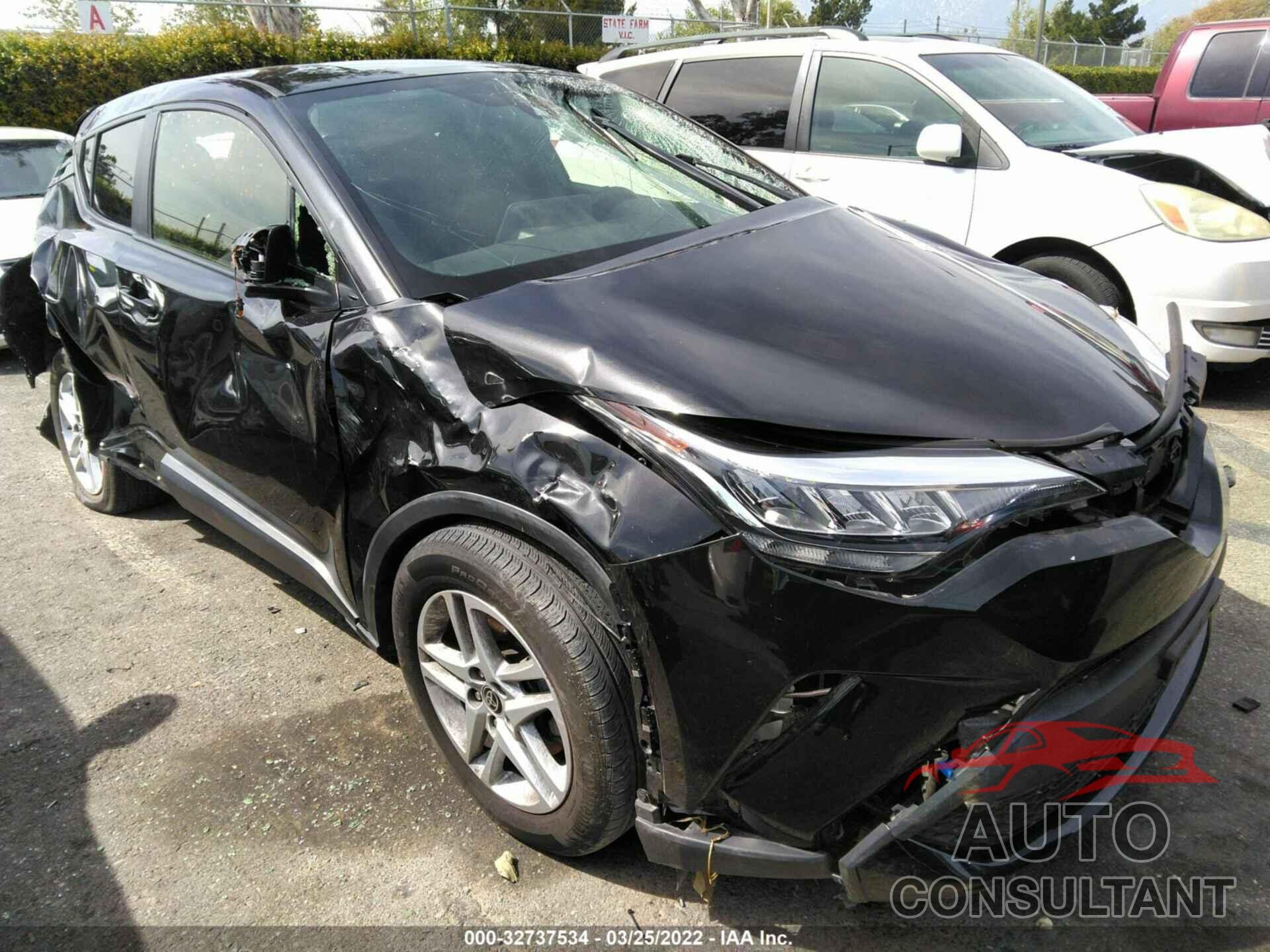 TOYOTA C-HR 2020 - JTNKHMBX7L1064758