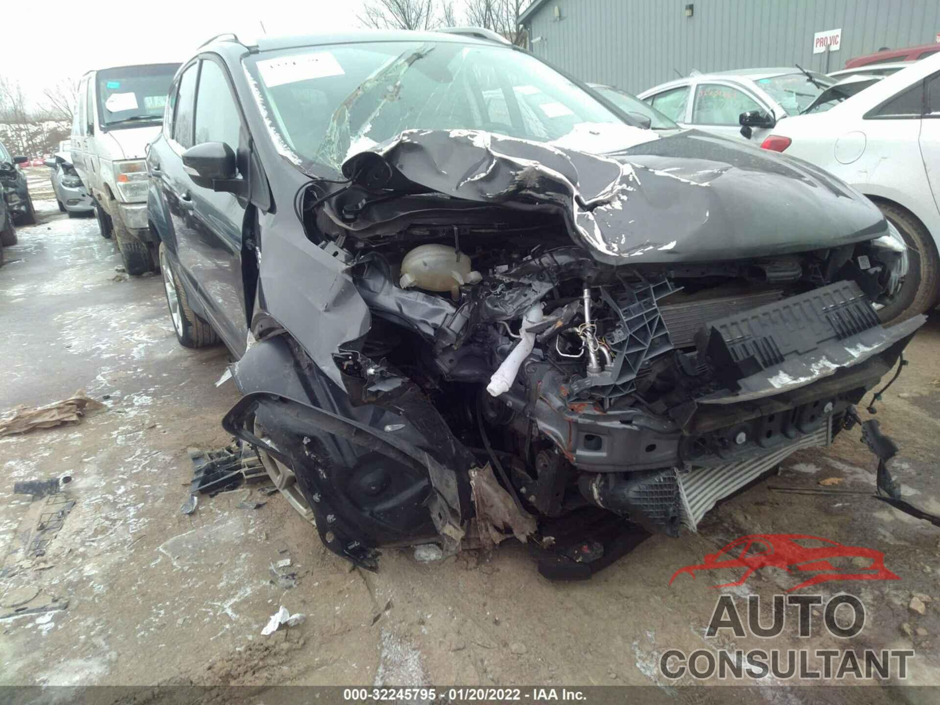 FORD ESCAPE 2019 - 1FMCU9J97KUA14701