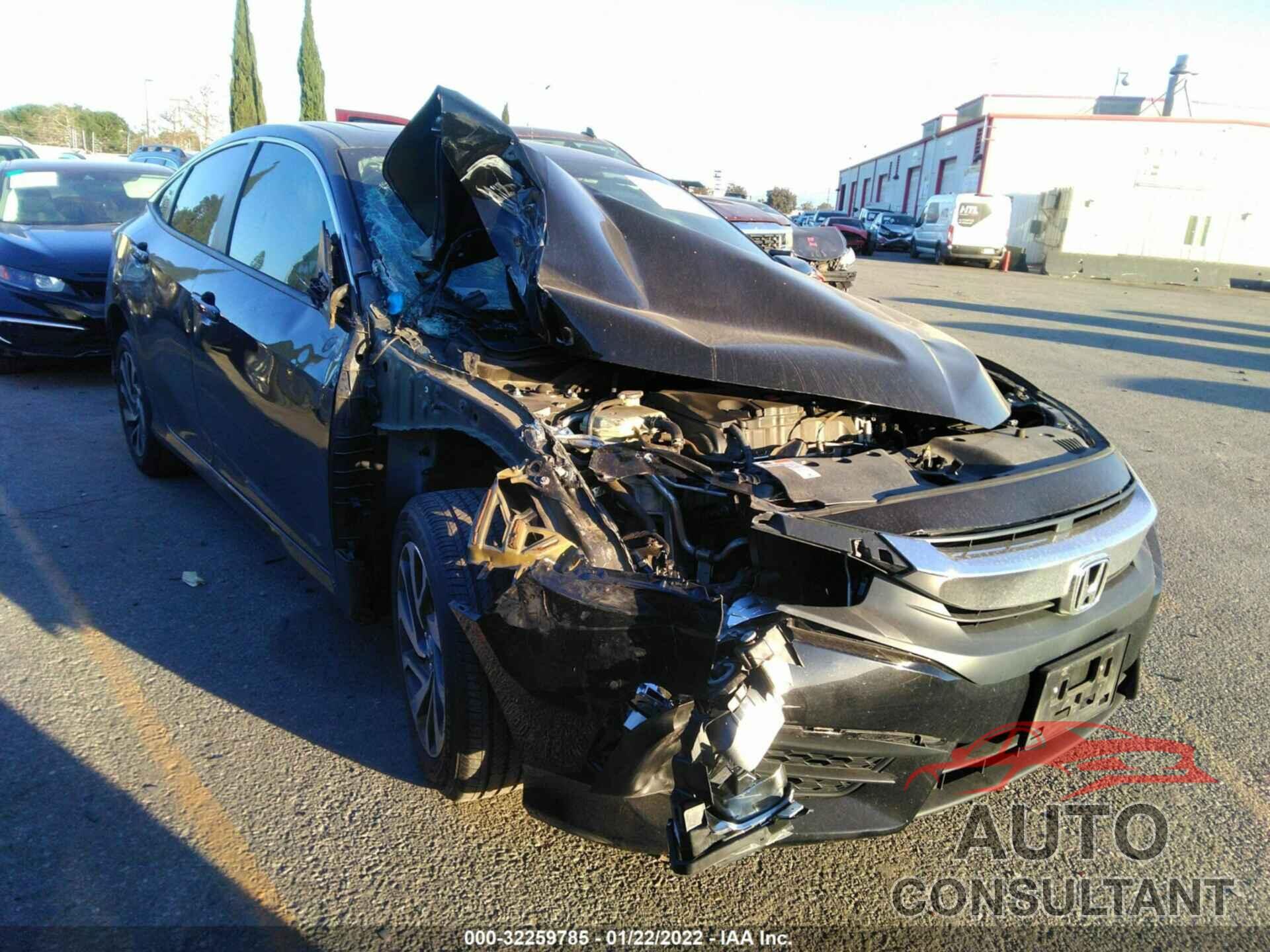 HONDA CIVIC SEDAN 2018 - 2HGFC2F7XJH584293