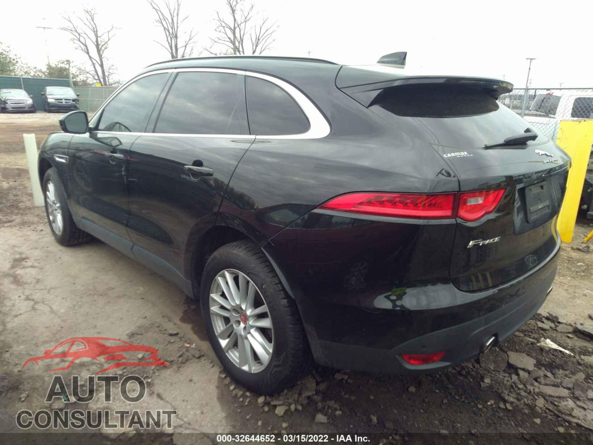 JAGUAR F-PACE 2017 - SADCK2BV1HA490941