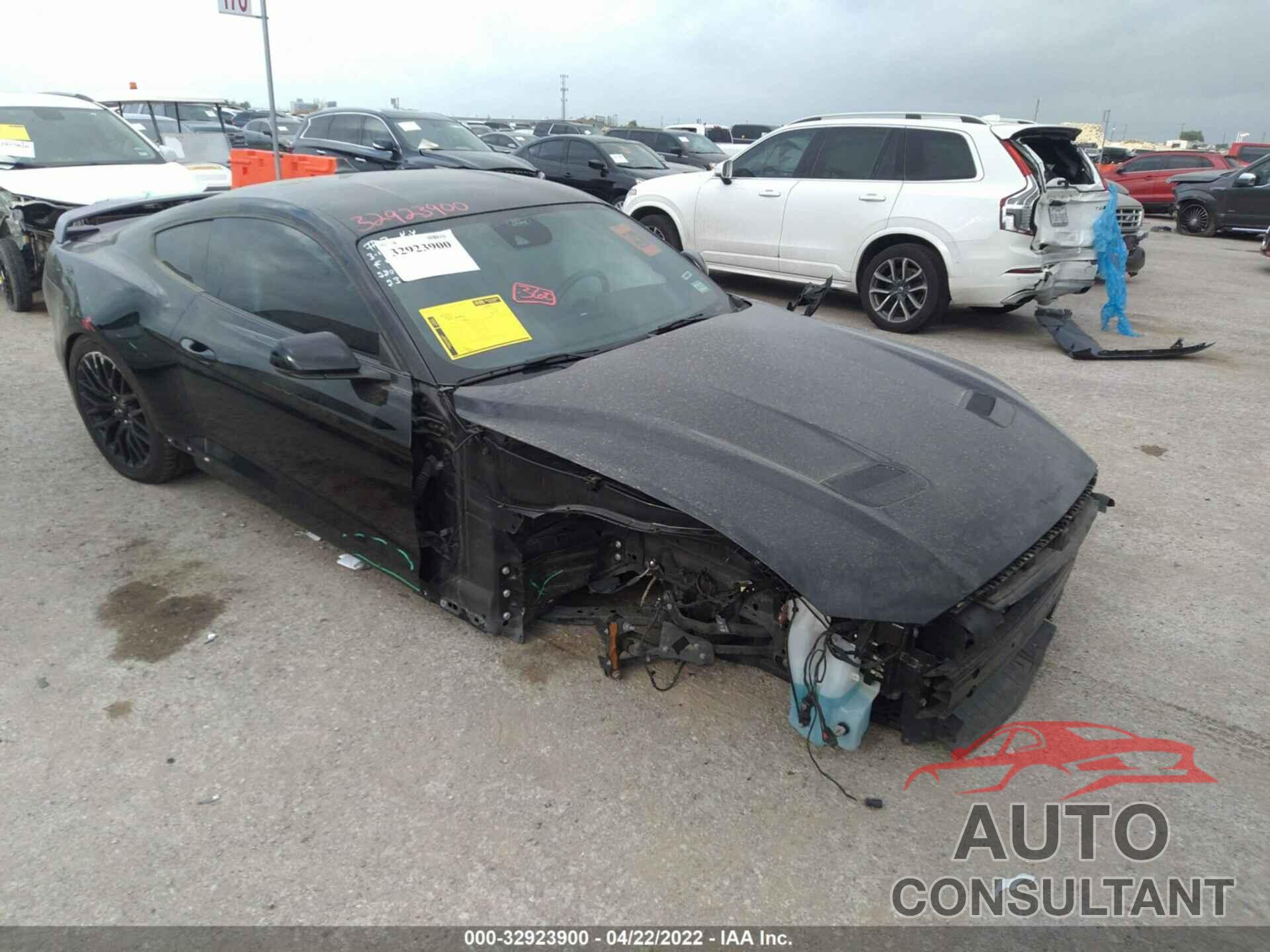 FORD MUSTANG 2021 - 1FA6P8CF9M5118311