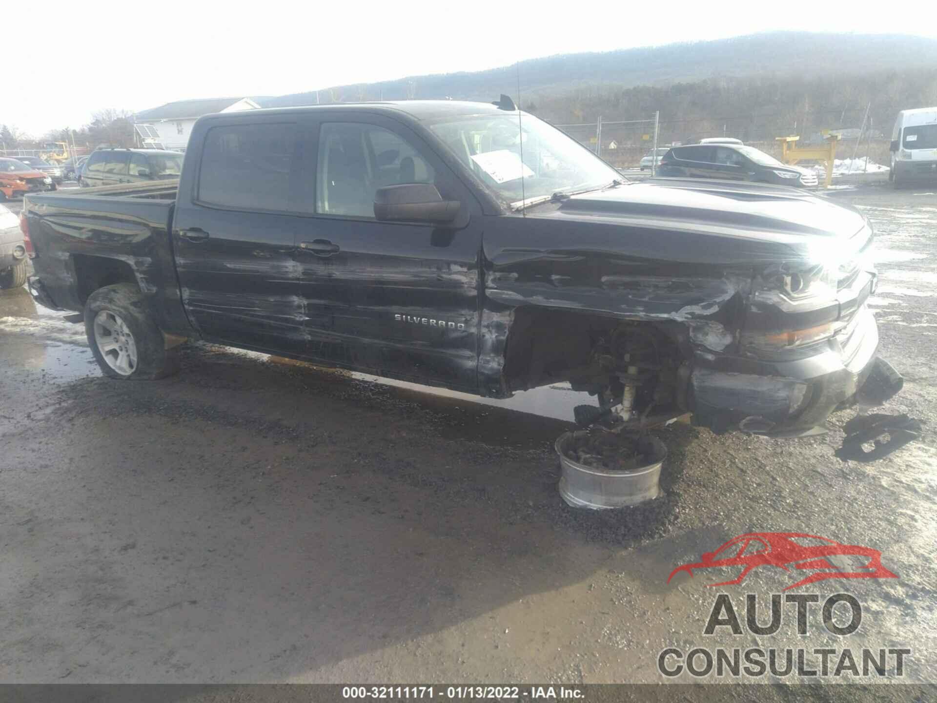 CHEVROLET SILVERADO 1500 2018 - 3GCUKREC9JG601097