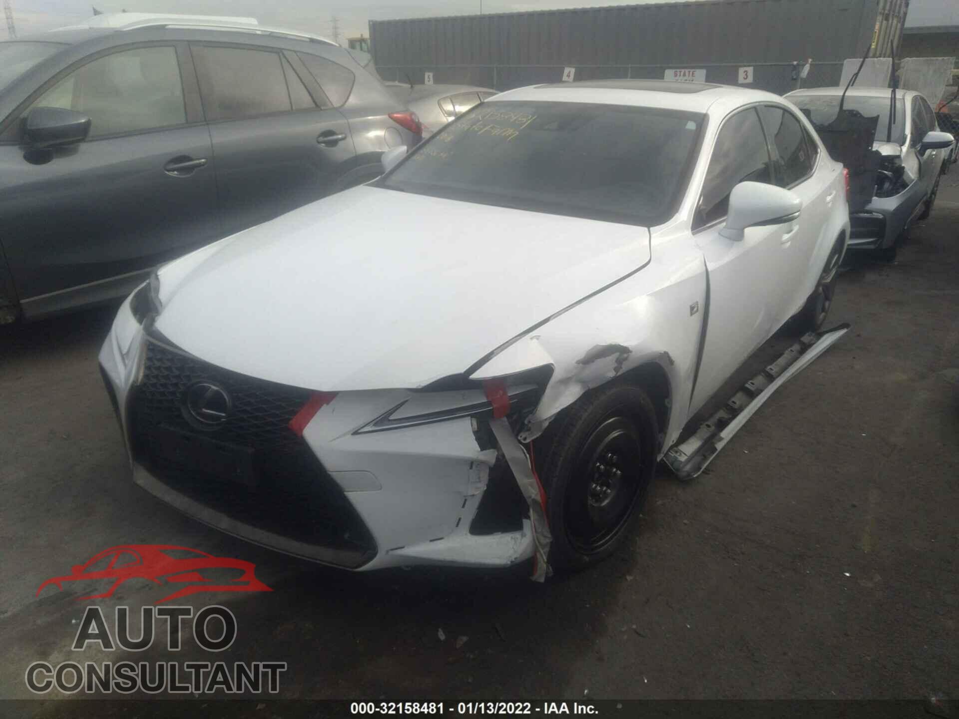 LEXUS IS 2018 - JTHBA1D21J5068575