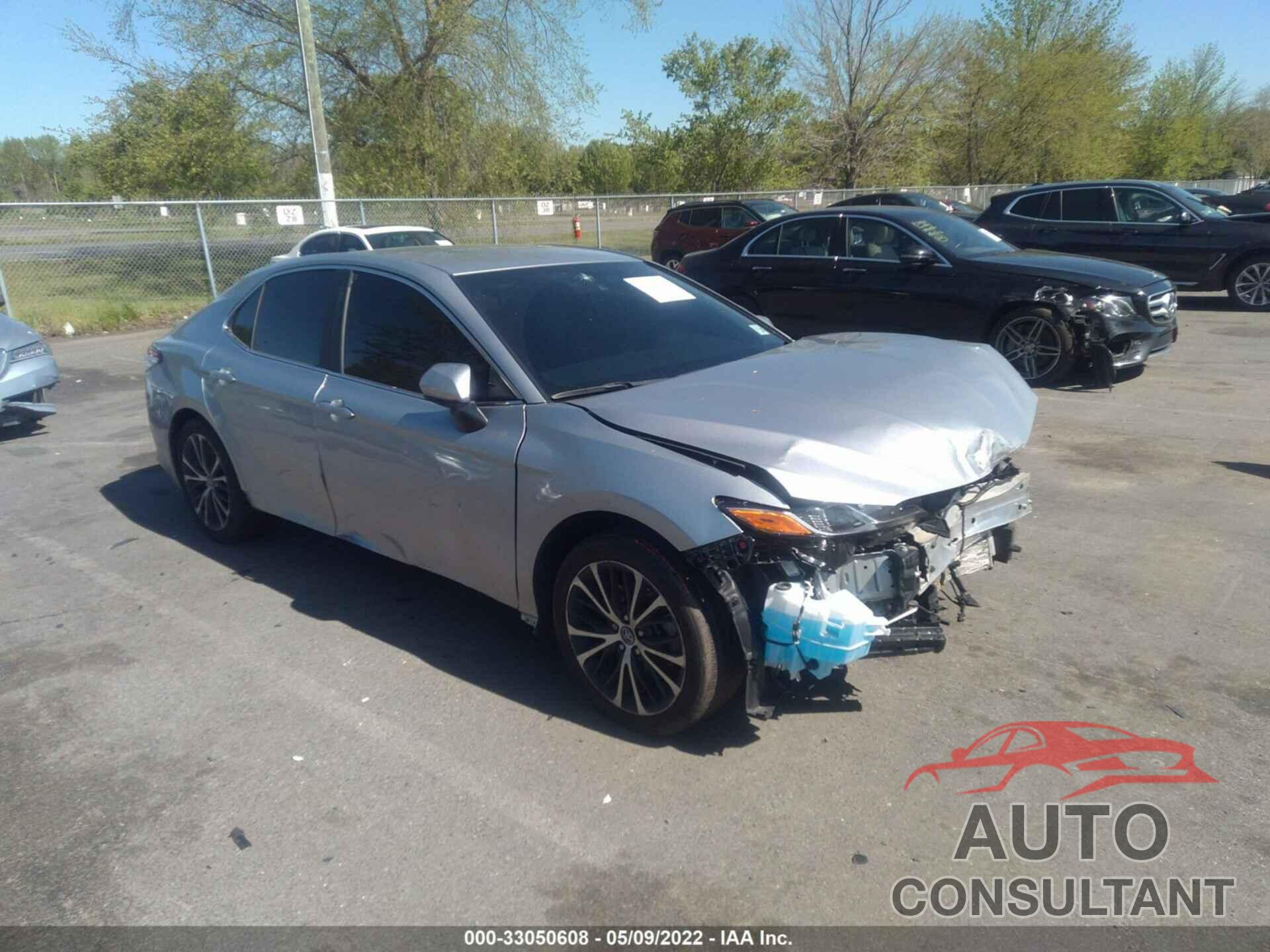 TOYOTA CAMRY 2020 - 4T1G11AK1LU335245