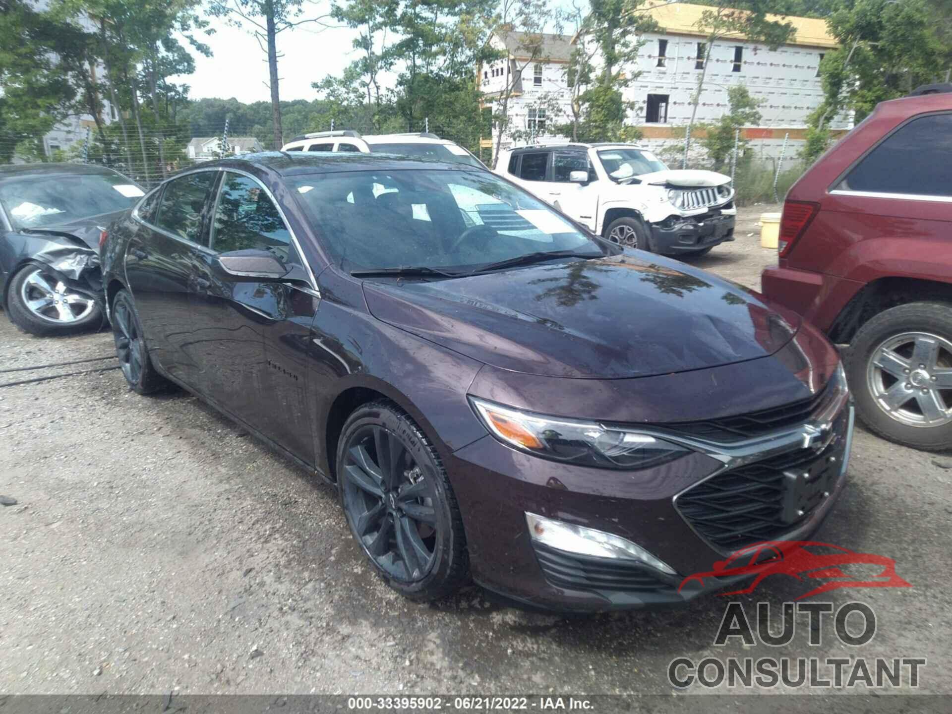 CHEVROLET MALIBU 2021 - 1G1ZD5ST4MF060911