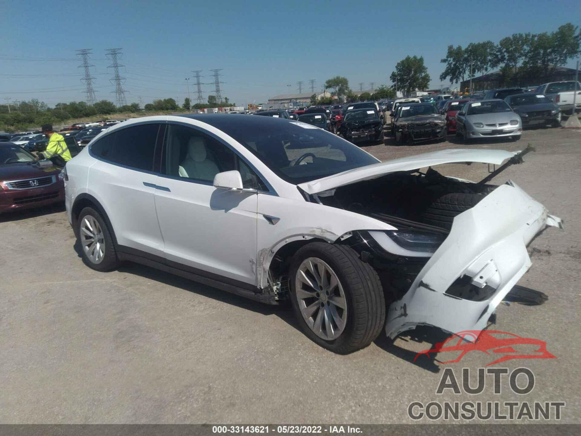 TESLA MODEL X 2017 - 5YJXCBE24HF039635