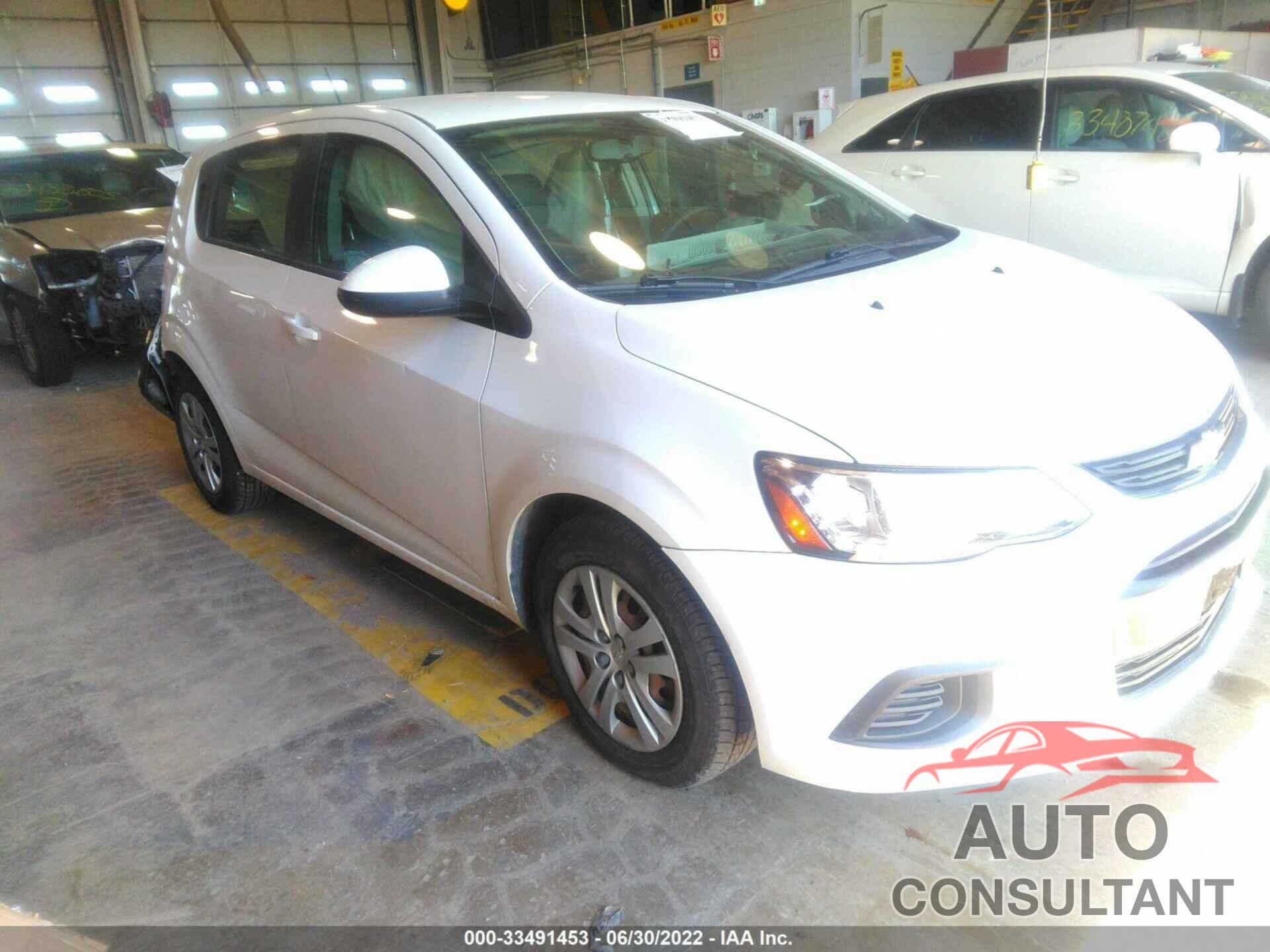 CHEVROLET SONIC 2017 - 1G1JG6SH2H4168290