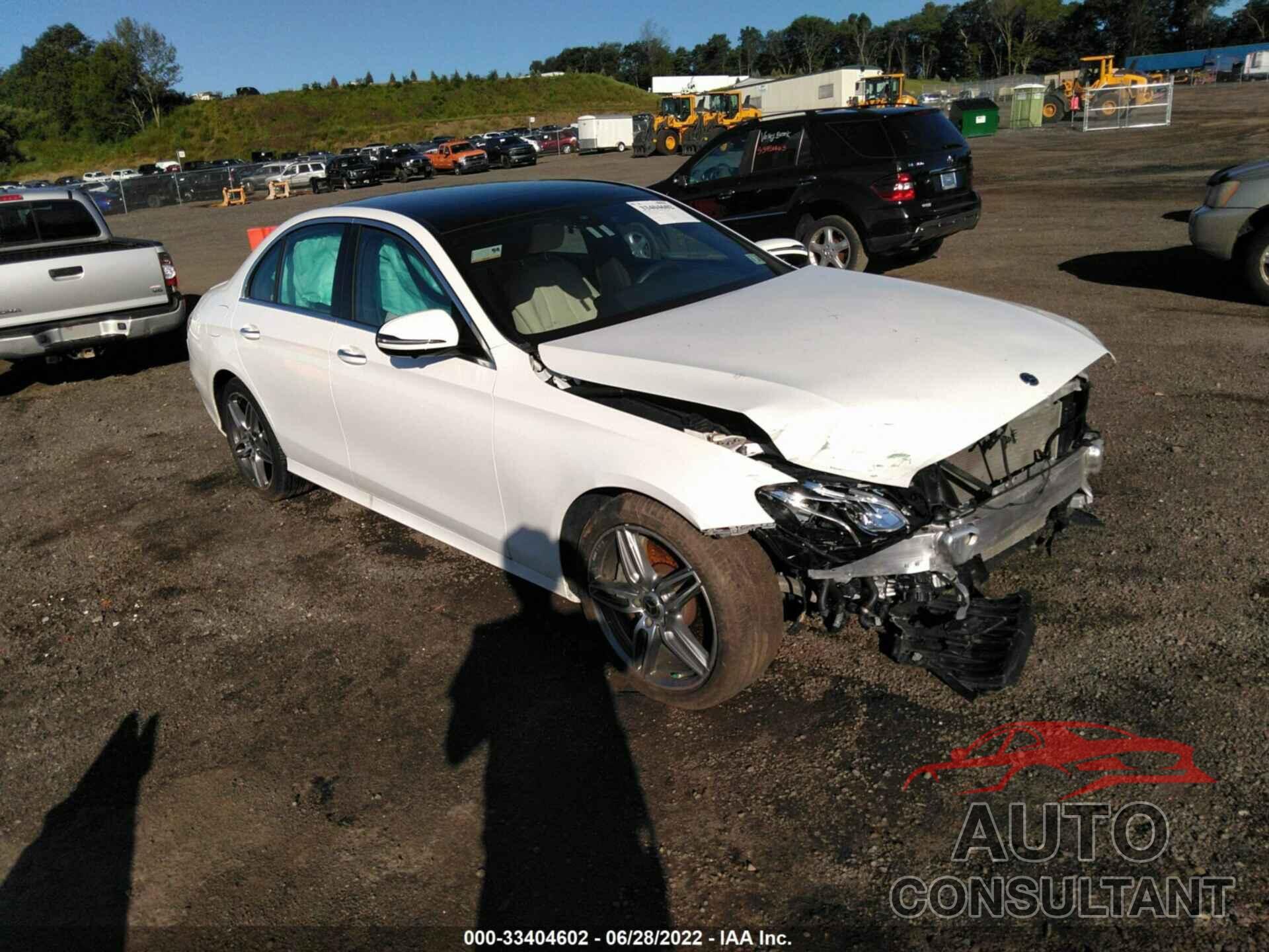 MERCEDES-BENZ E-CLASS 2019 - WDDZF4KB5KA619062