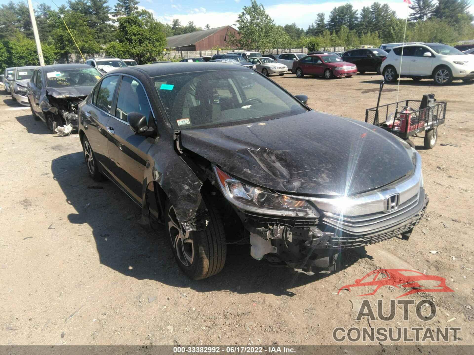 HONDA ACCORD SEDAN 2017 - 1HGCR2F38HA013182