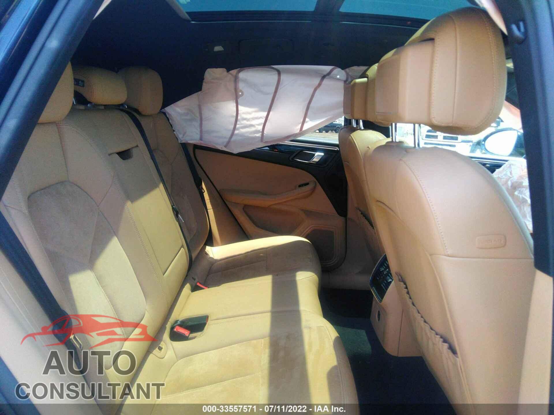 PORSCHE MACAN 2017 - WP1AA2A50HLB81410