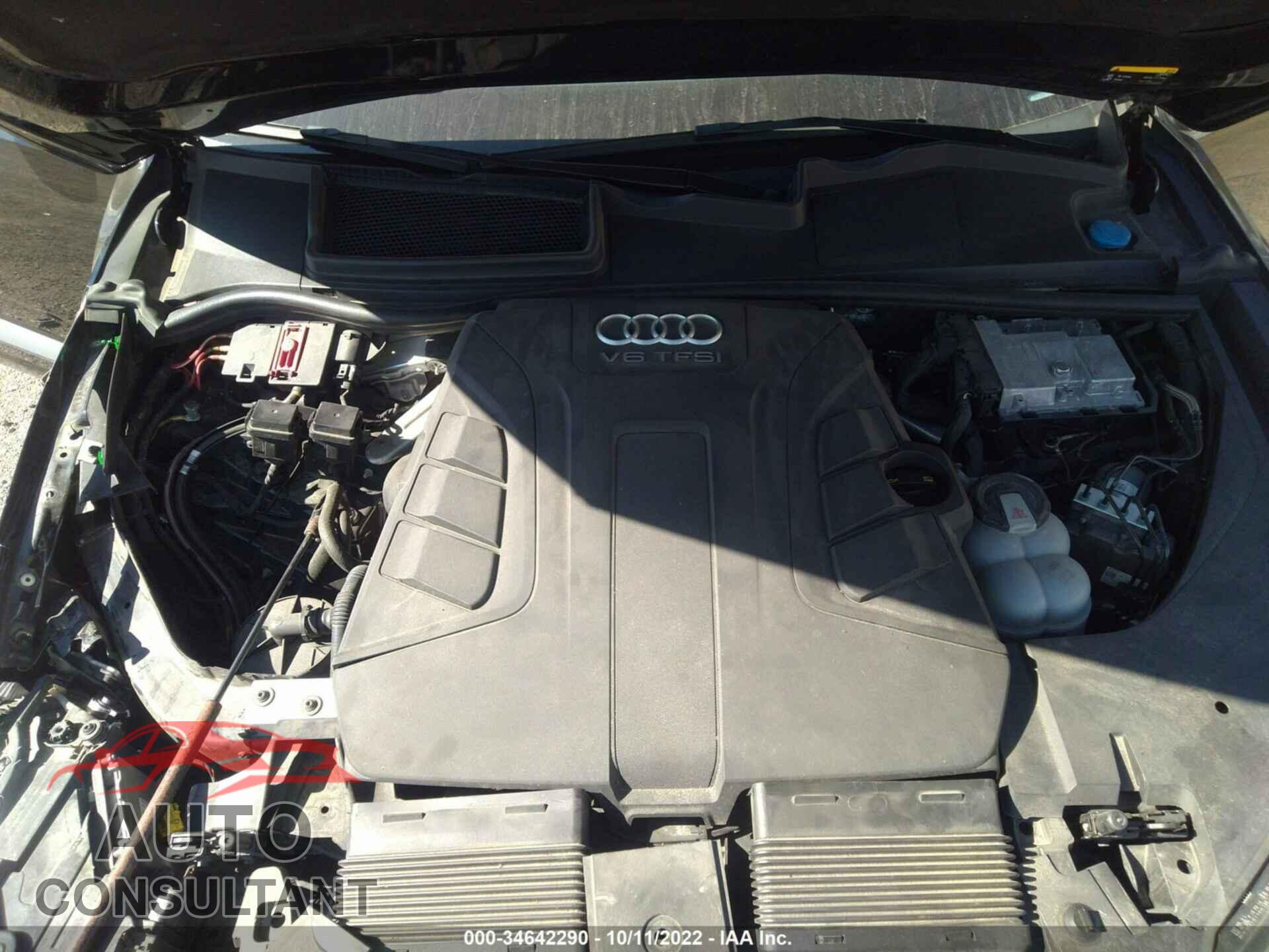 AUDI Q7 2017 - WA1VABF75HD051706