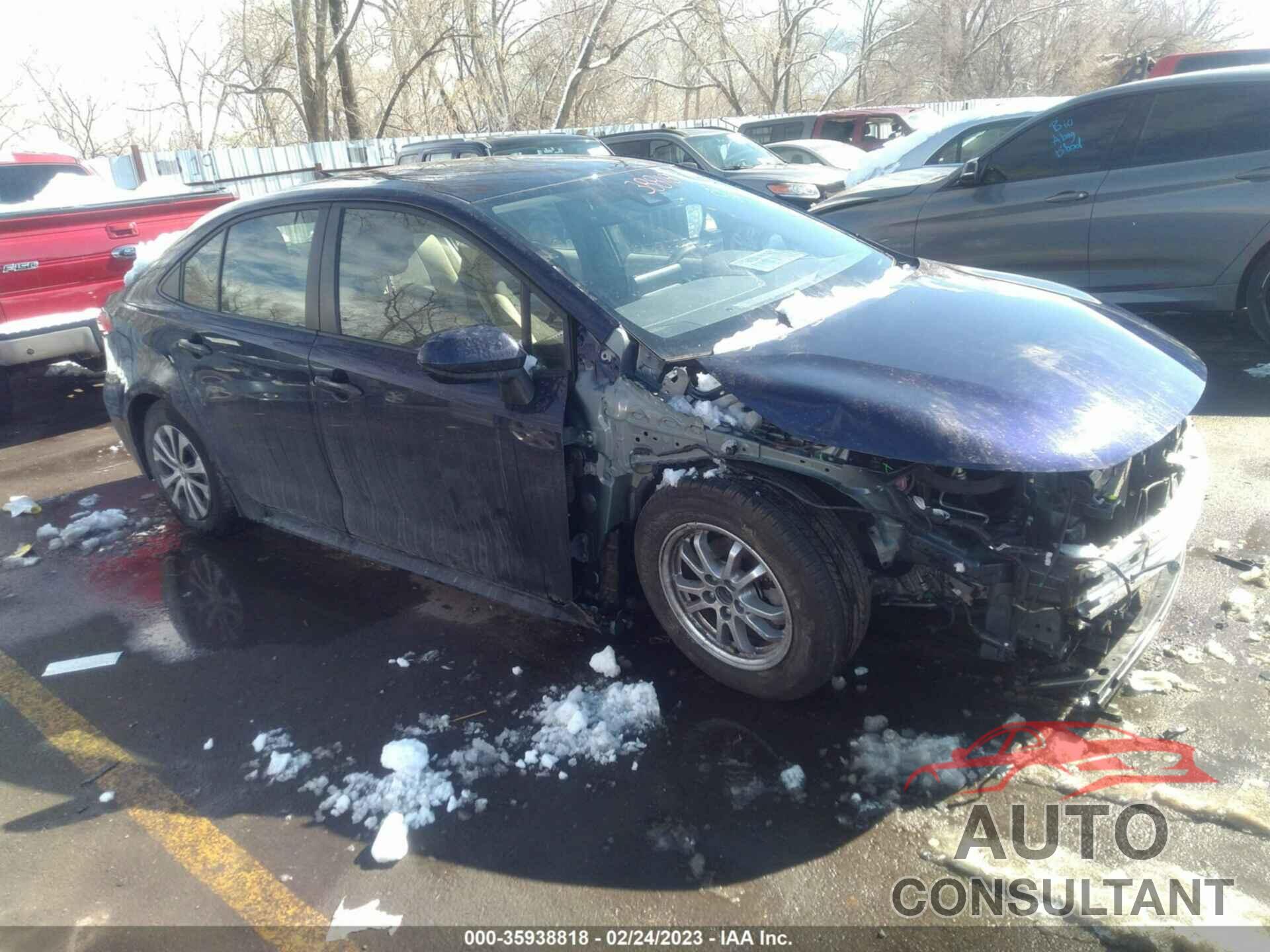 TOYOTA COROLLA 2022 - JTDEAMDE3NJ040347