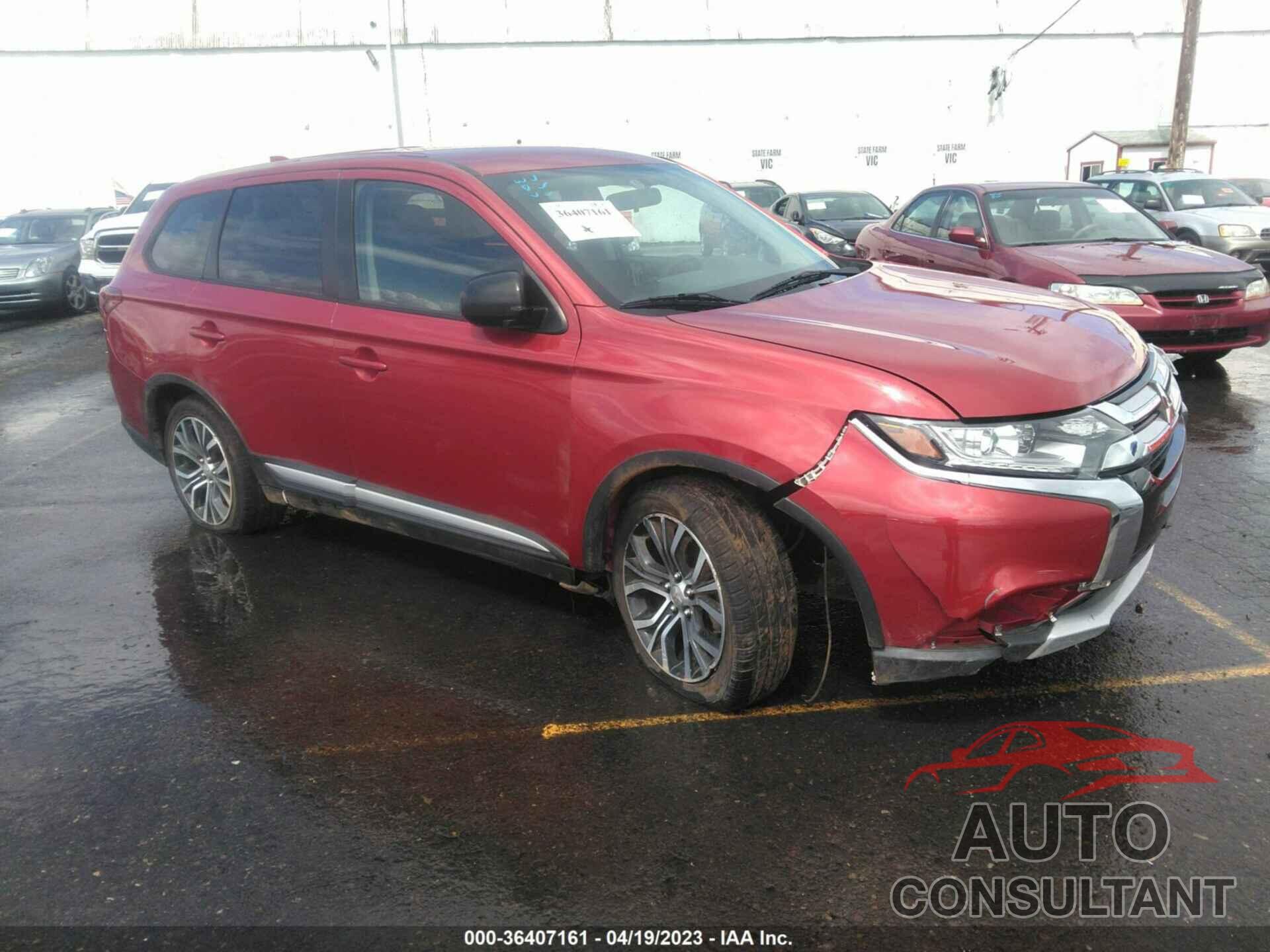 MITSUBISHI OUTLANDER 2018 - JA4AZ3A35JZ058424