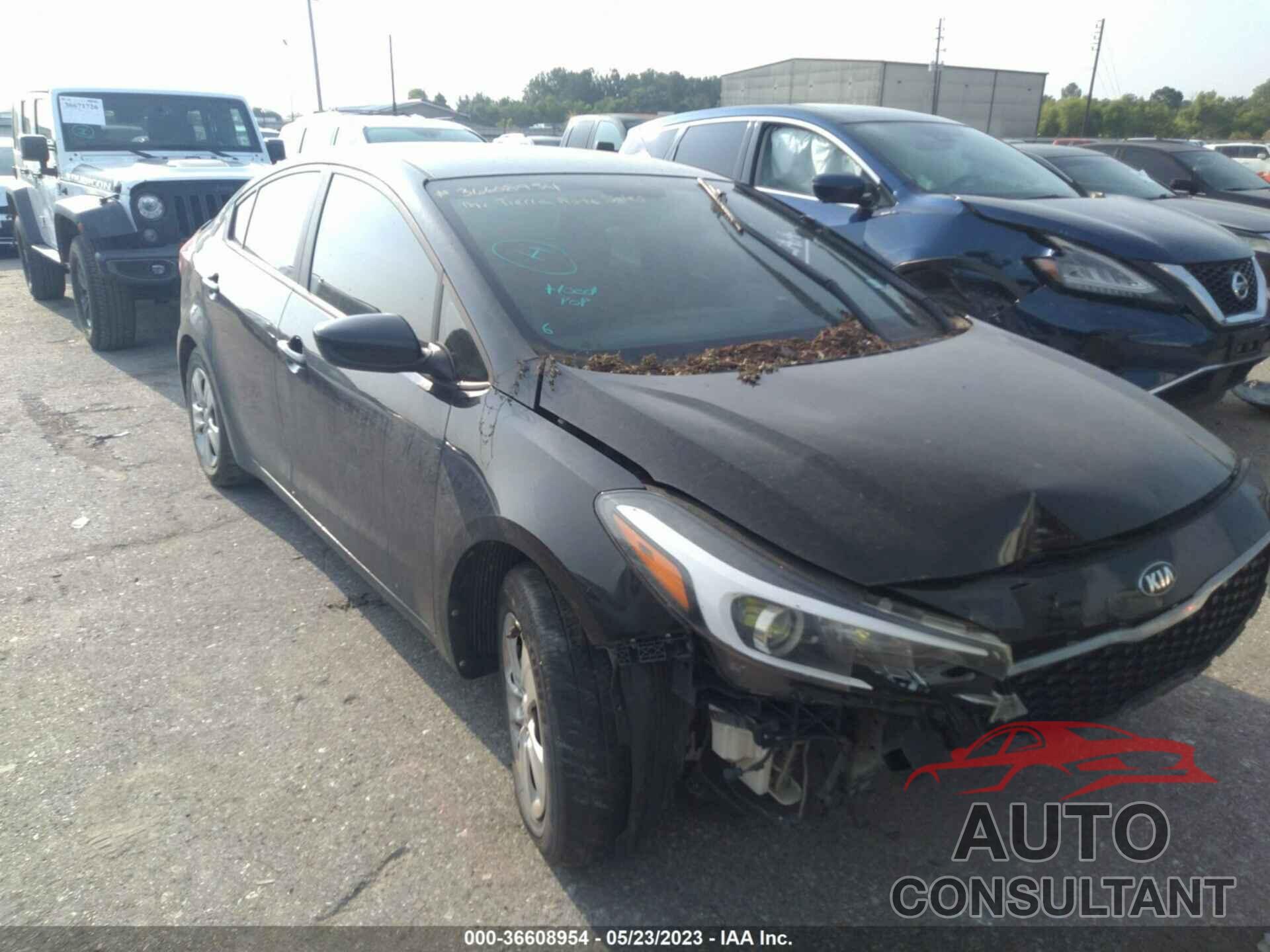 KIA FORTE 2017 - 3KPFL4A74HE014152