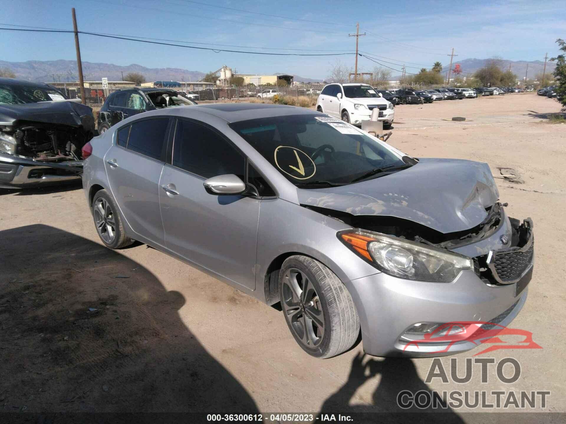 KIA FORTE 2015 - KNAFZ4A8XF5284192