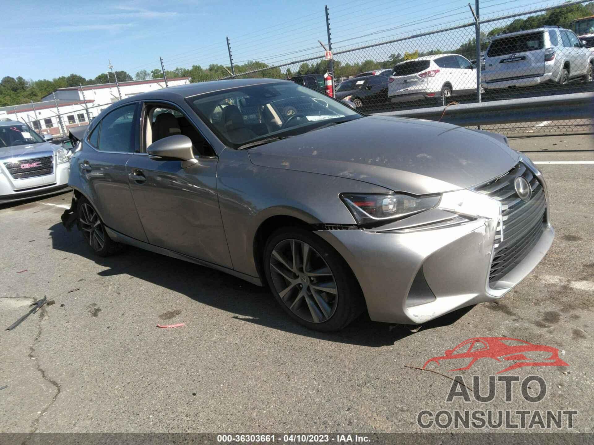 LEXUS IS 2018 - JTHBA1D23J5068075