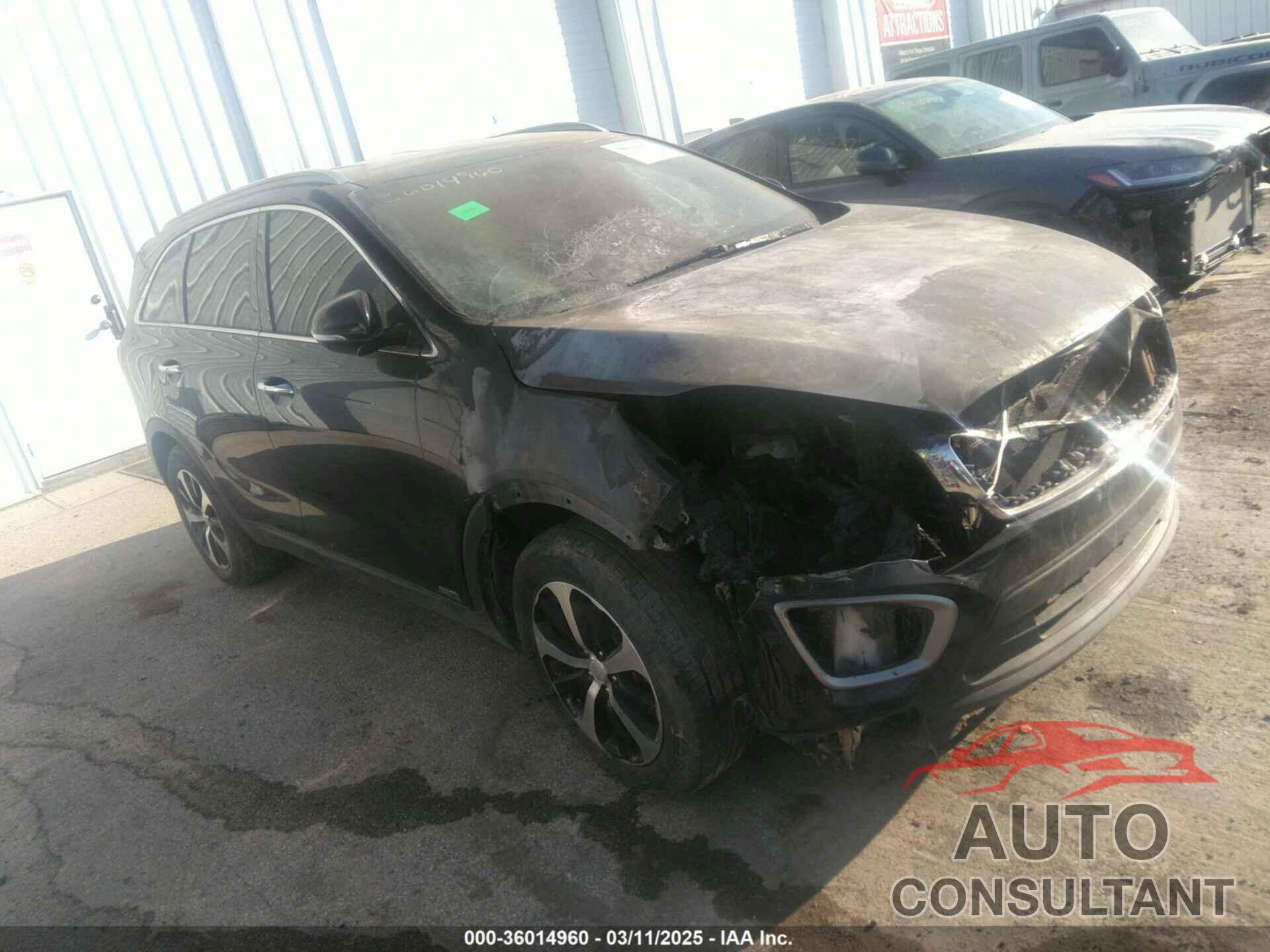 KIA SORENTO 2016 - 5XYPGDA38GG076211