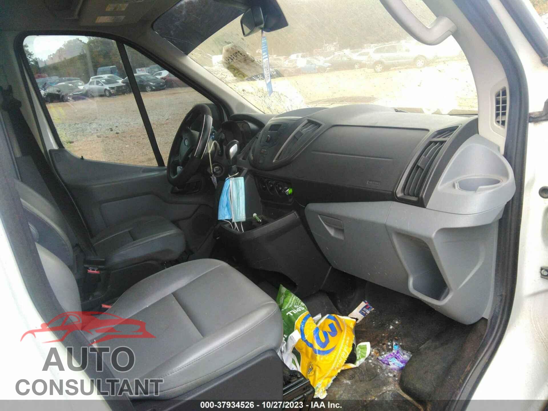 FORD TRANSIT 2017 - 1FTYR1CM9HKB14494