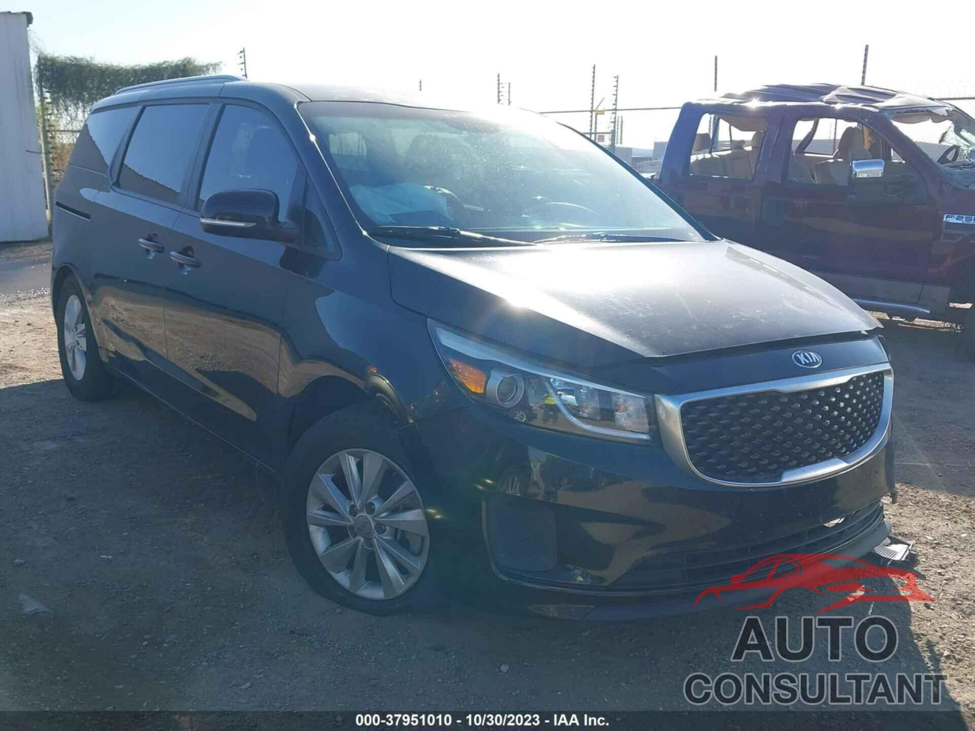 KIA SEDONA 2018 - KNDMB5C13J6404521