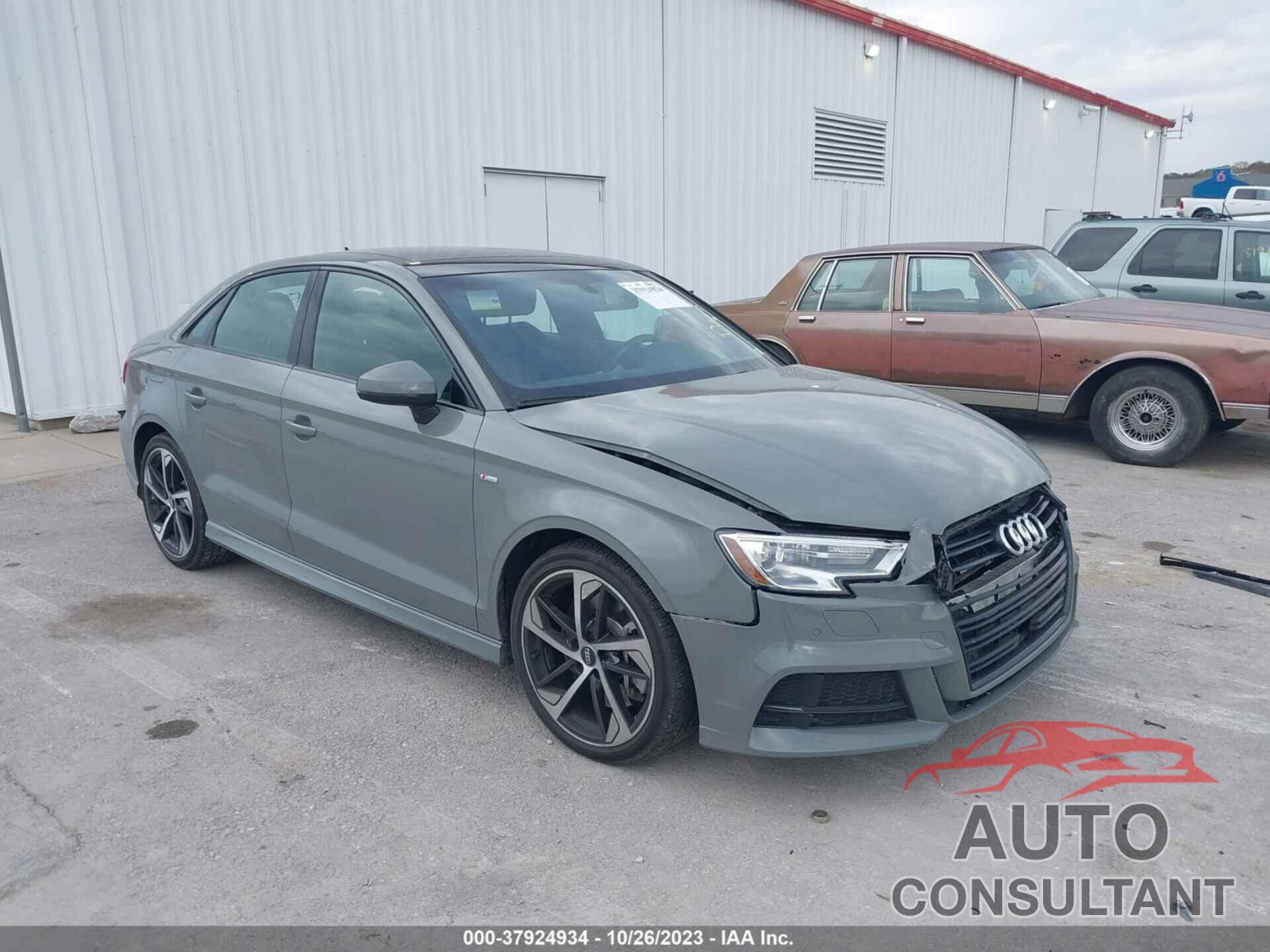 AUDI A3 2020 - WAUBEGFF5LA014213