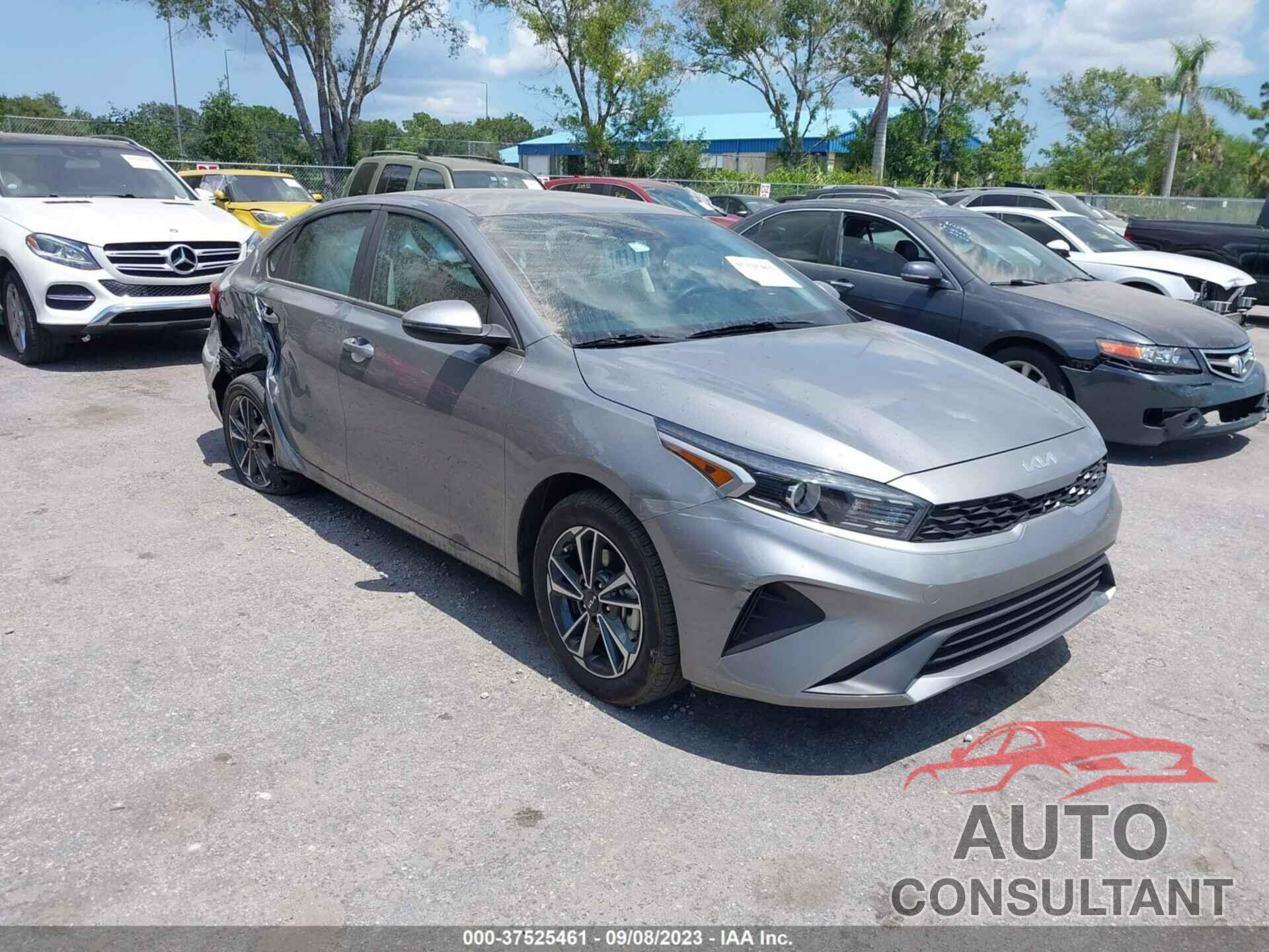 KIA FORTE 2023 - 3KPF24AD9PE665512