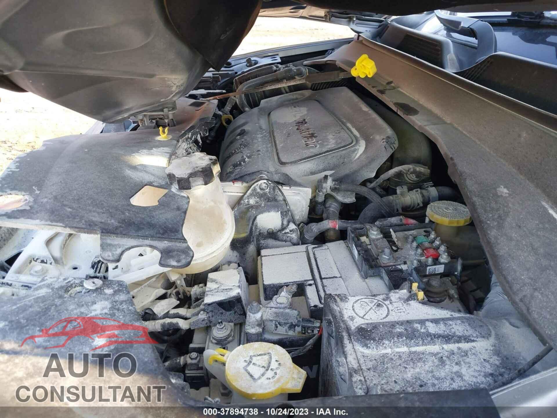 JEEP COMPASS 2020 - 3C4NJDAB3LT209105