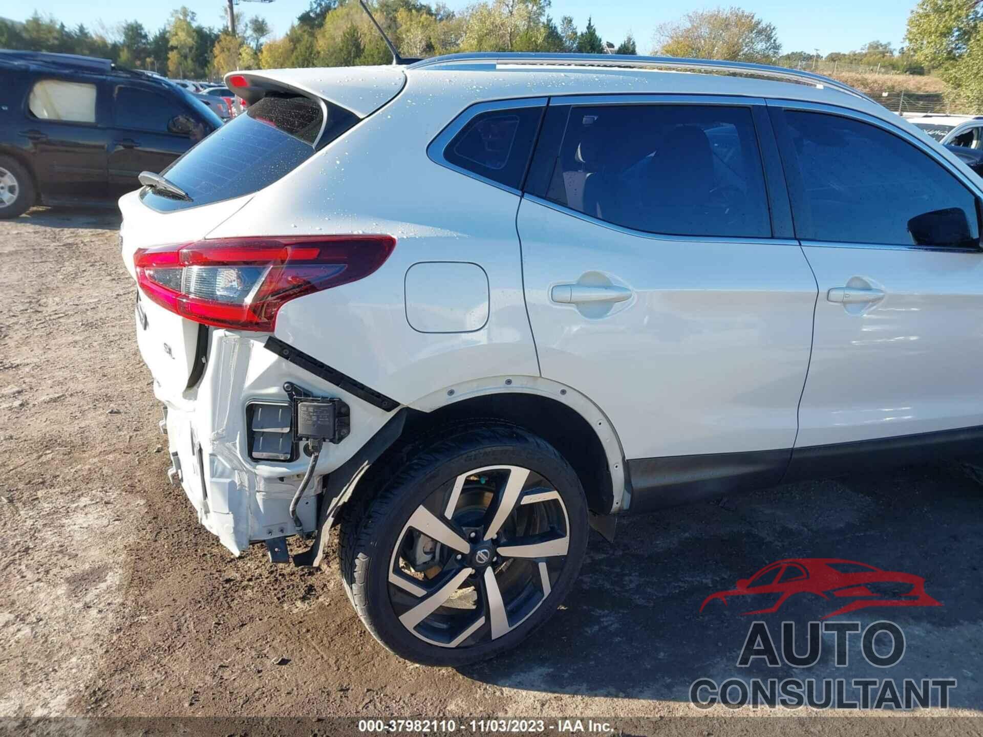 NISSAN ROGUE SPORT 2020 - JN1BJ1CV8LW253400