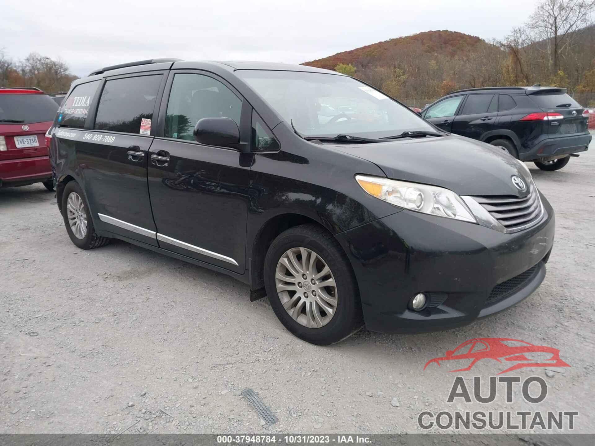 TOYOTA SIENNA 2017 - 5TDYZ3DC0HS844563