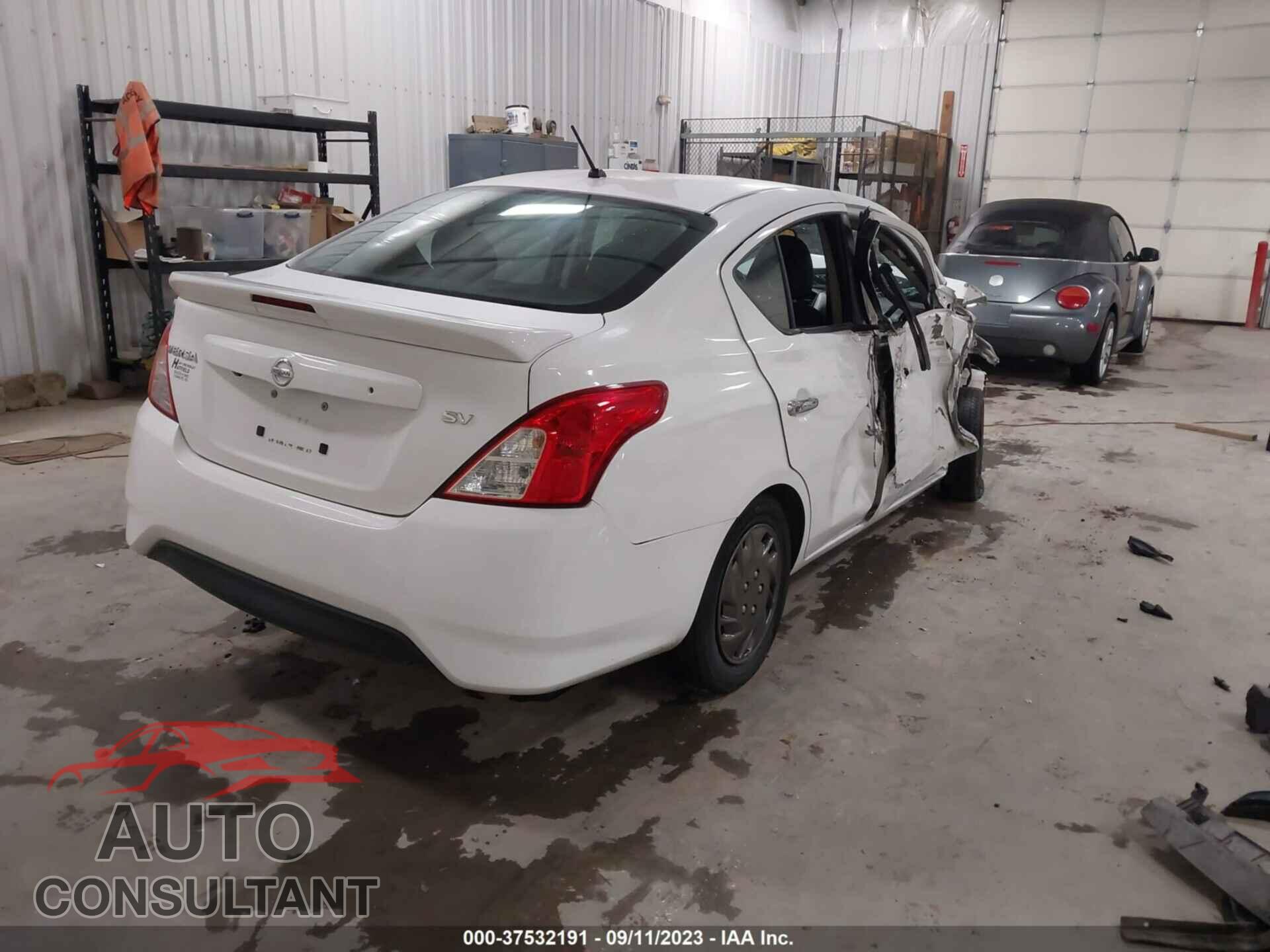NISSAN VERSA 2019 - 3N1CN7AP3KL860048