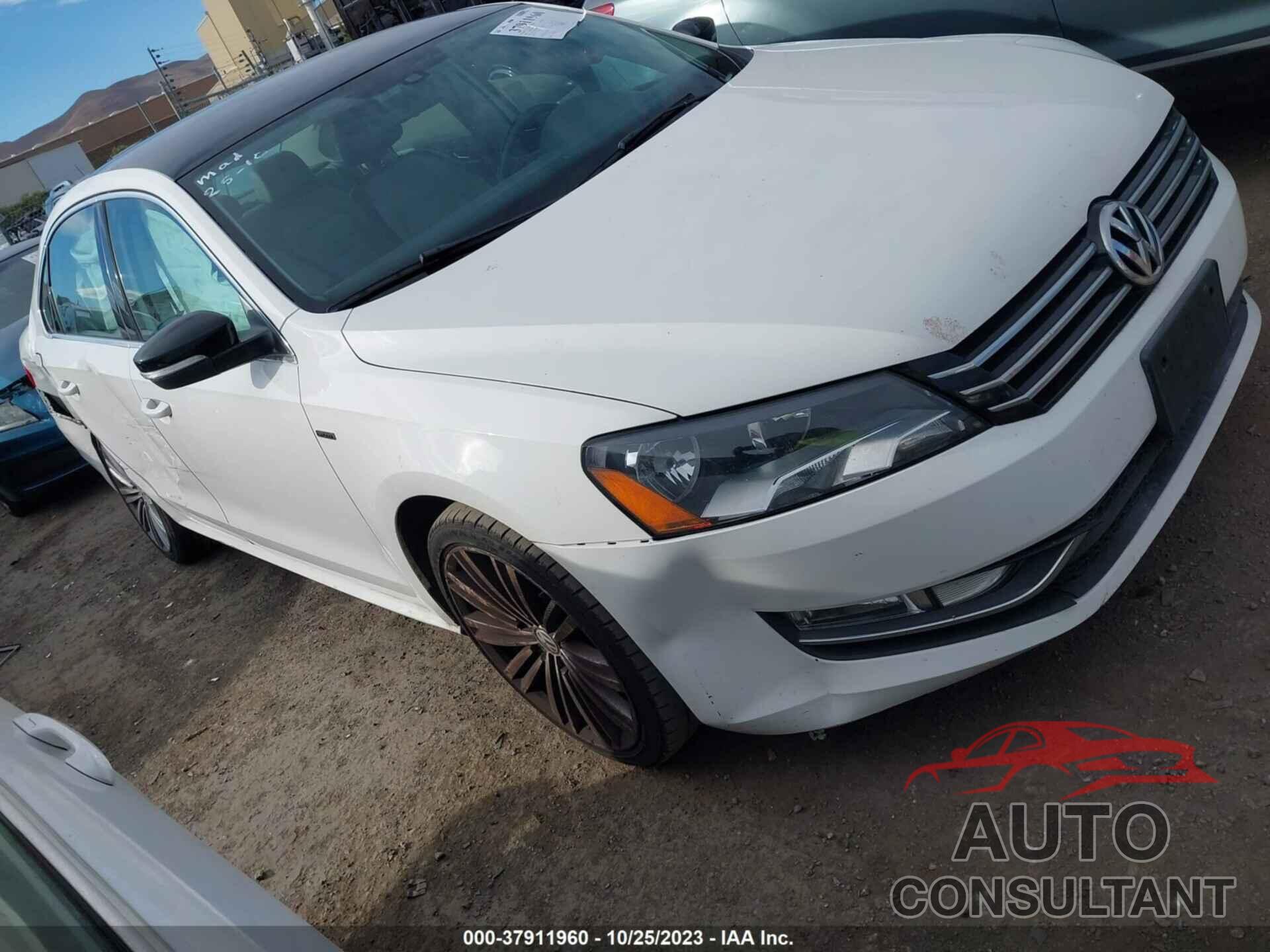 VOLKSWAGEN PASSAT 2015 - 1VWBS7A32FC036569