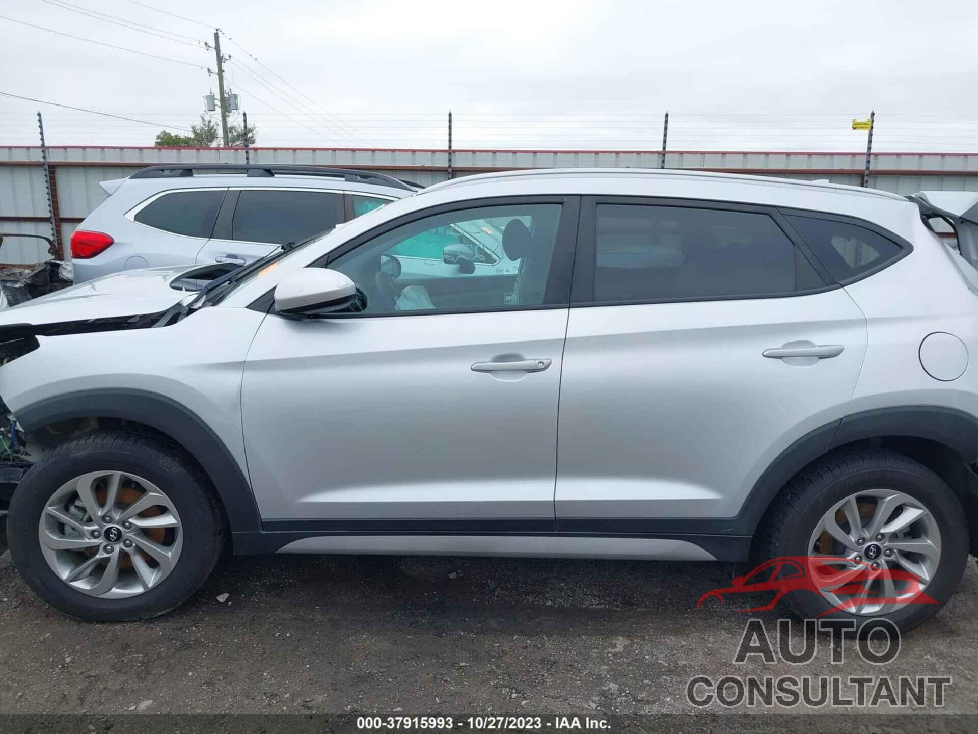 HYUNDAI TUCSON 2018 - KM8J33A49JU601850