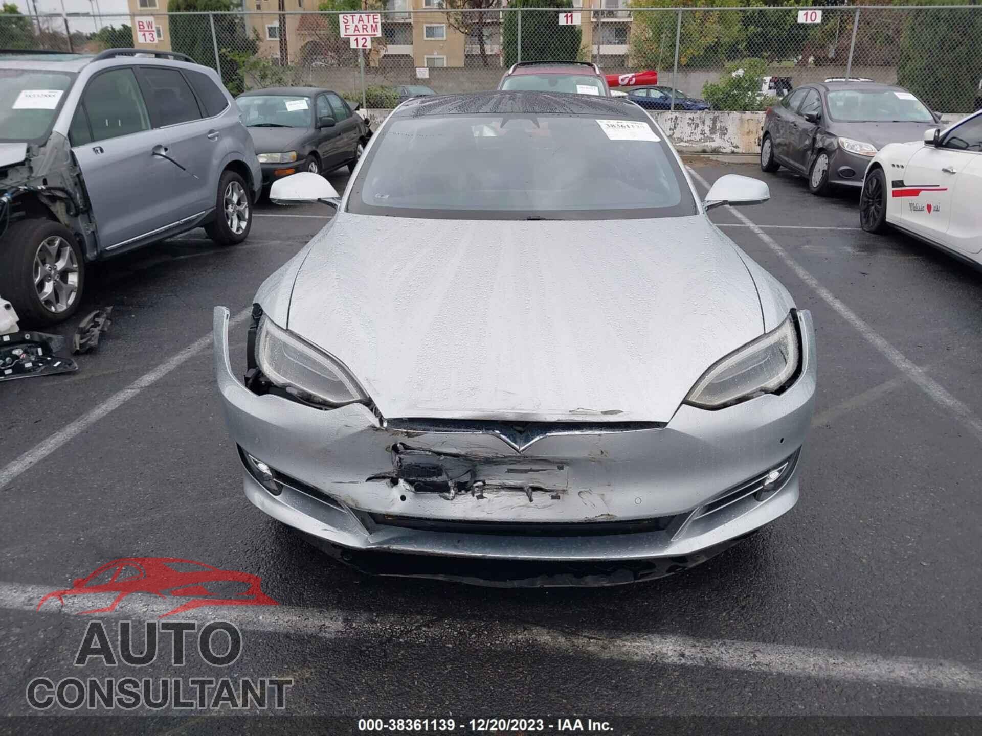 TESLA MODEL S 2017 - 5YJSA1E10HF190859