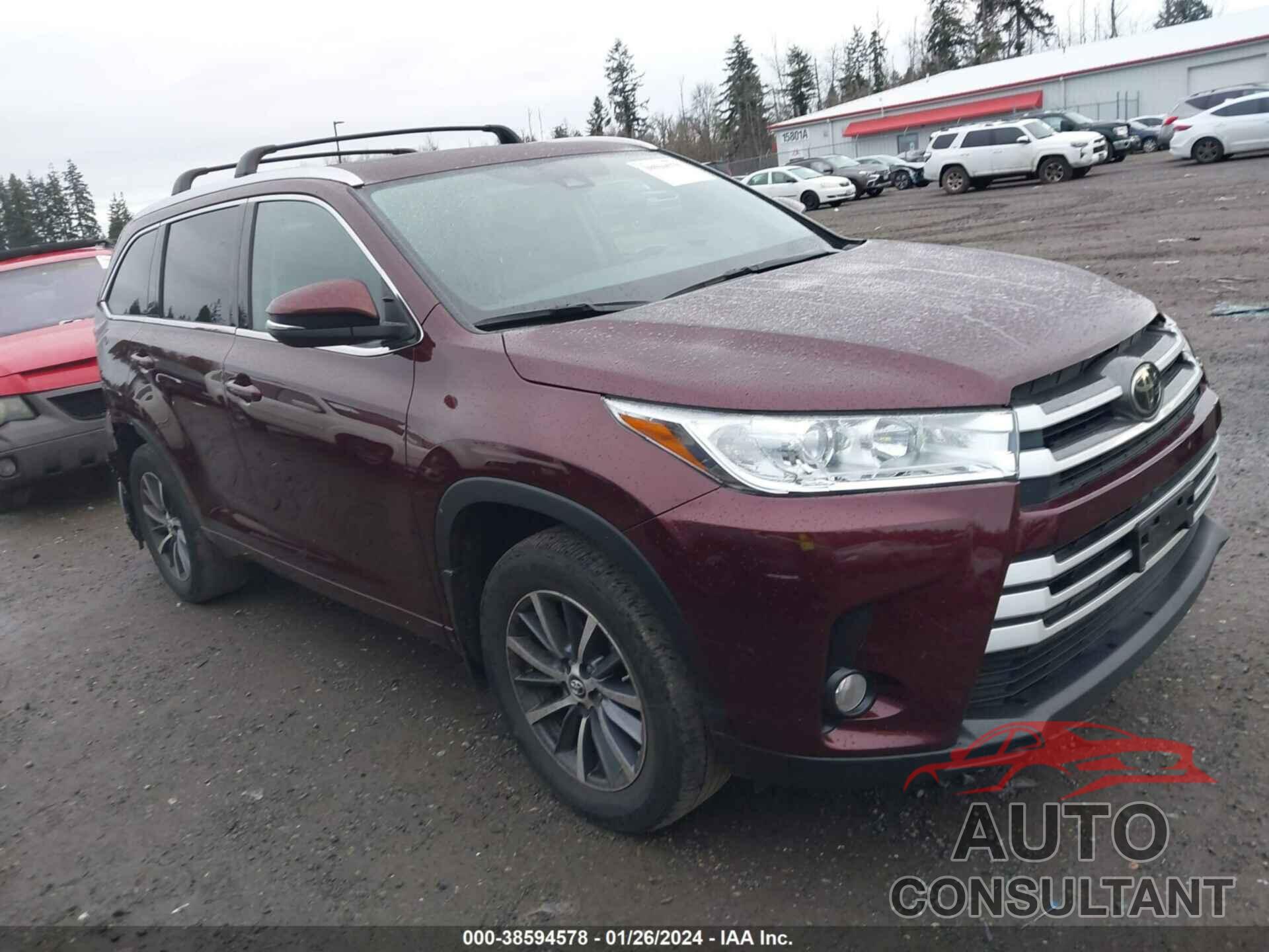 TOYOTA HIGHLANDER 2018 - 5TDJZRFH8JS901644