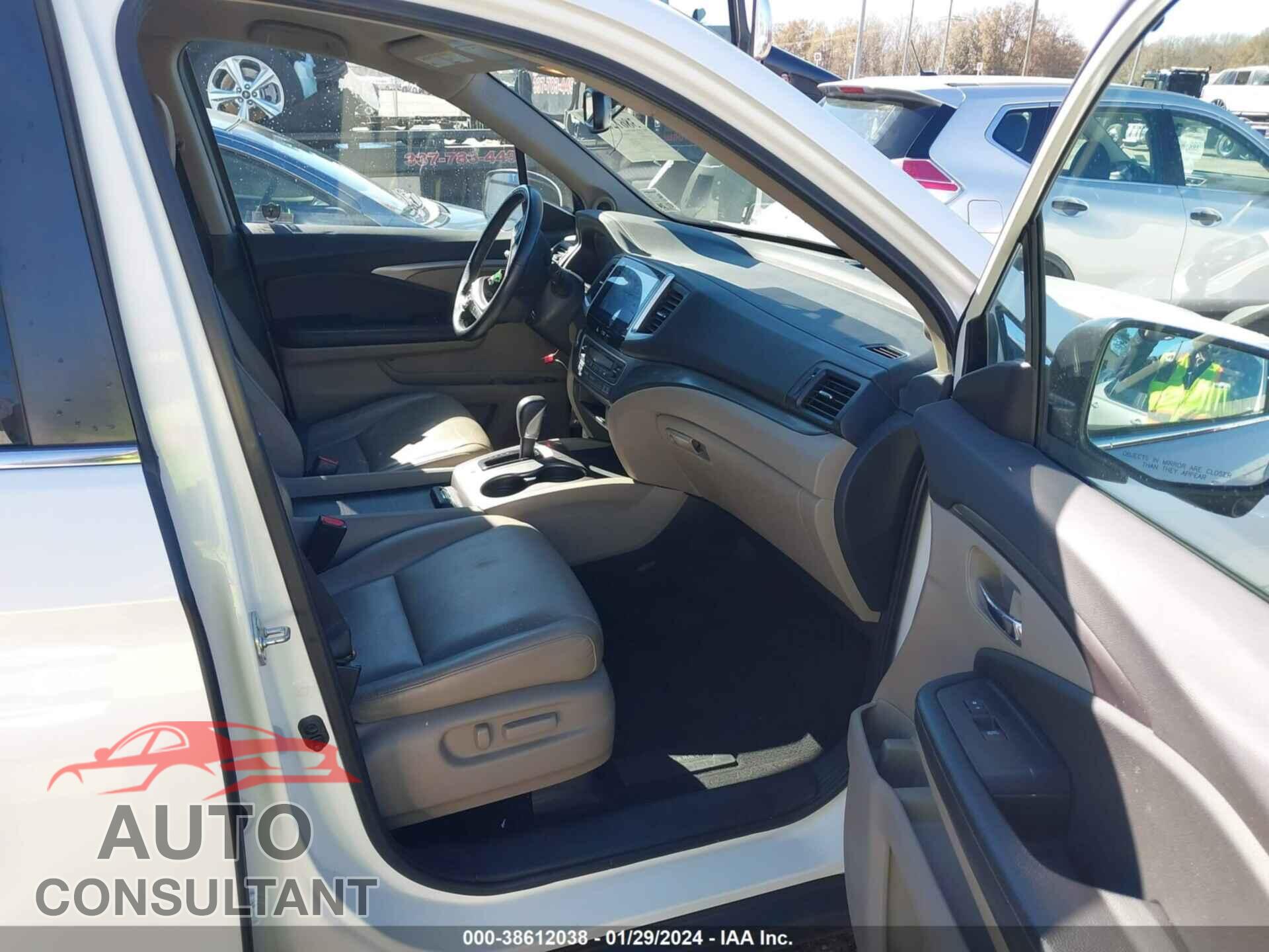 HONDA RIDGELINE 2017 - 5FPYK2F61HB006592