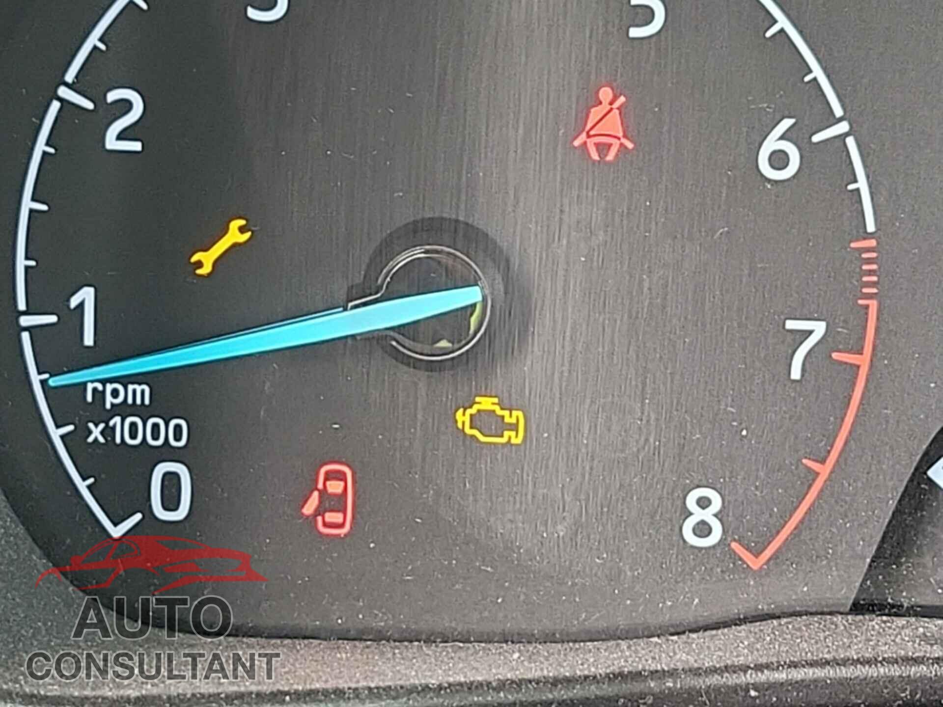FORD TRANSIT CONNECT 2019 - NM0LS7E28K1397526